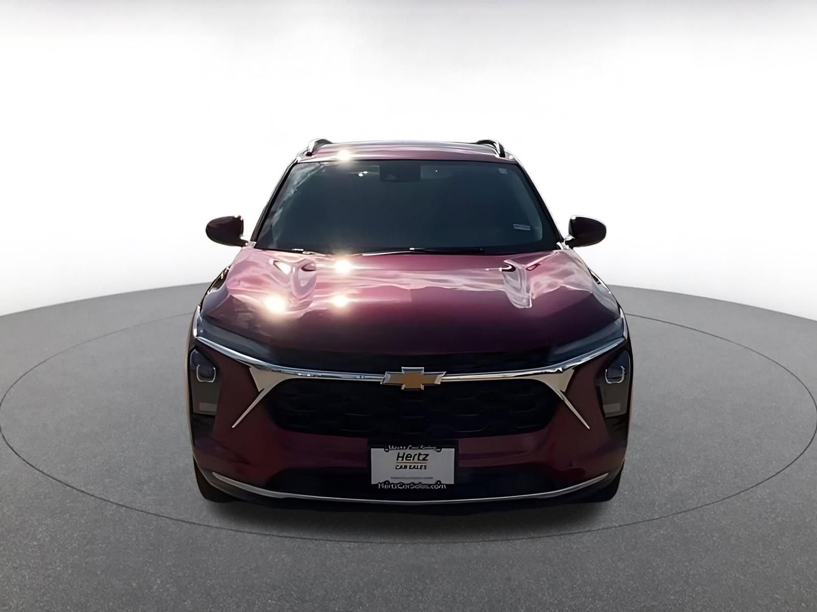 Thumbnail: 2025 Chevrolet Trax - 10