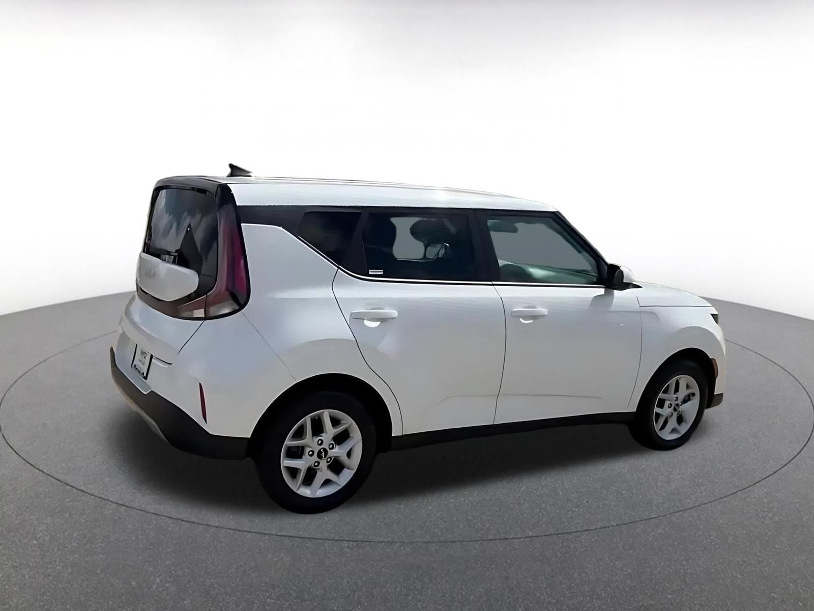 Thumbnail: 2025 Kia Soul - 14