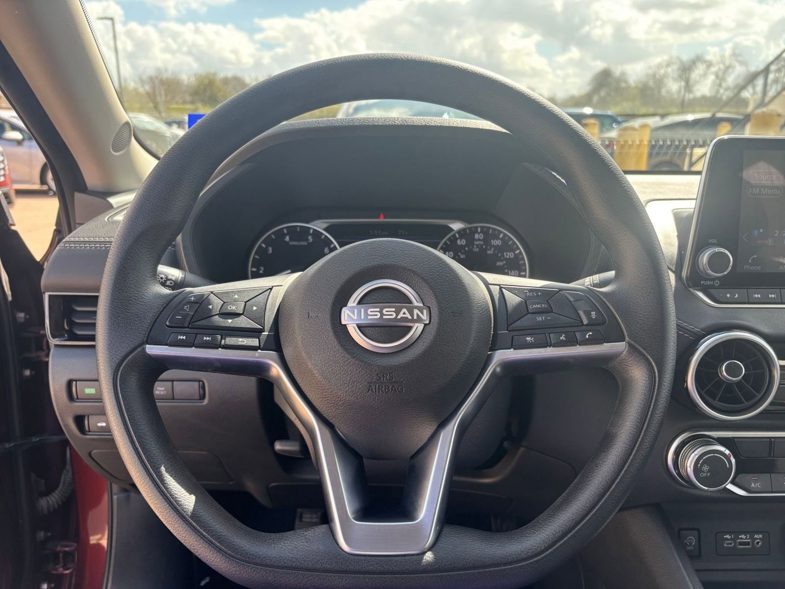 Thumbnail: 2025 Nissan Sentra - 25