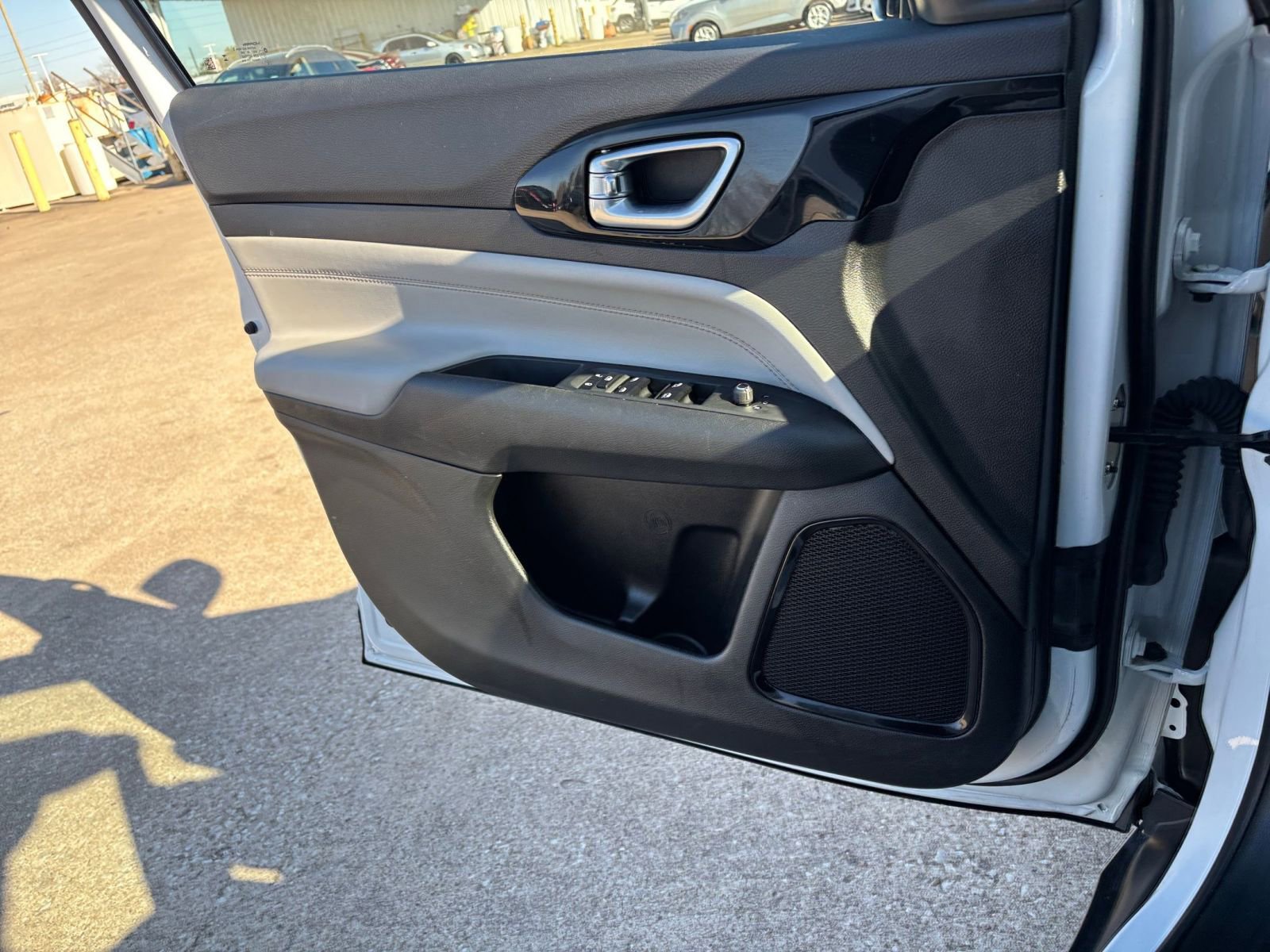 Thumbnail: 2025 Jeep Compass - 18