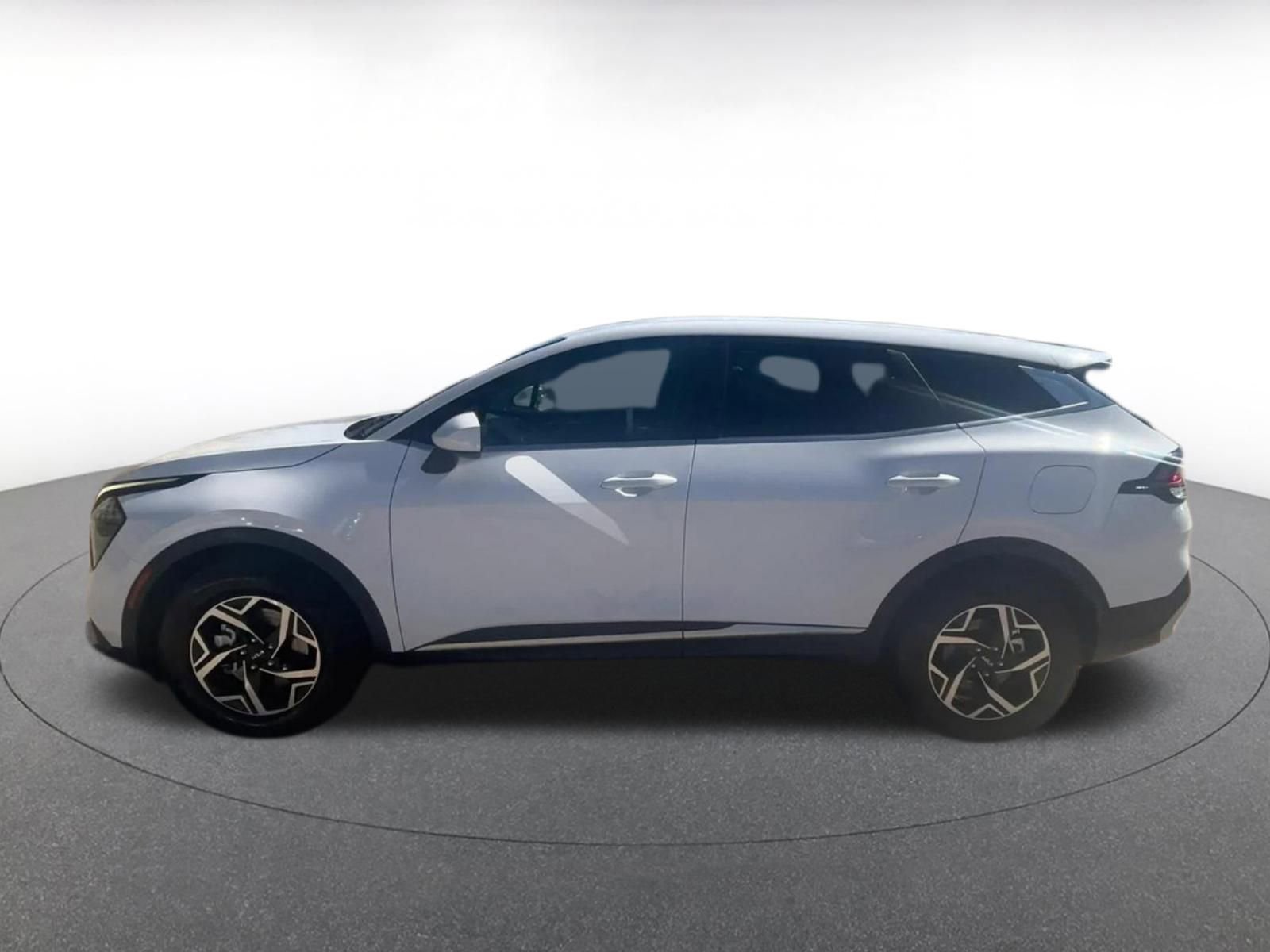 Thumbnail: 2025 Kia Sportage - 9