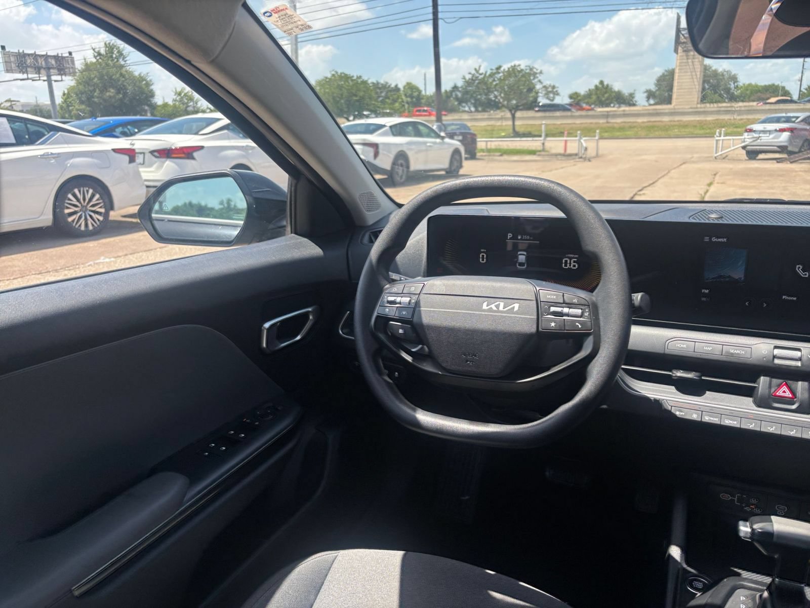 Thumbnail: 2025 Kia K4 - 31