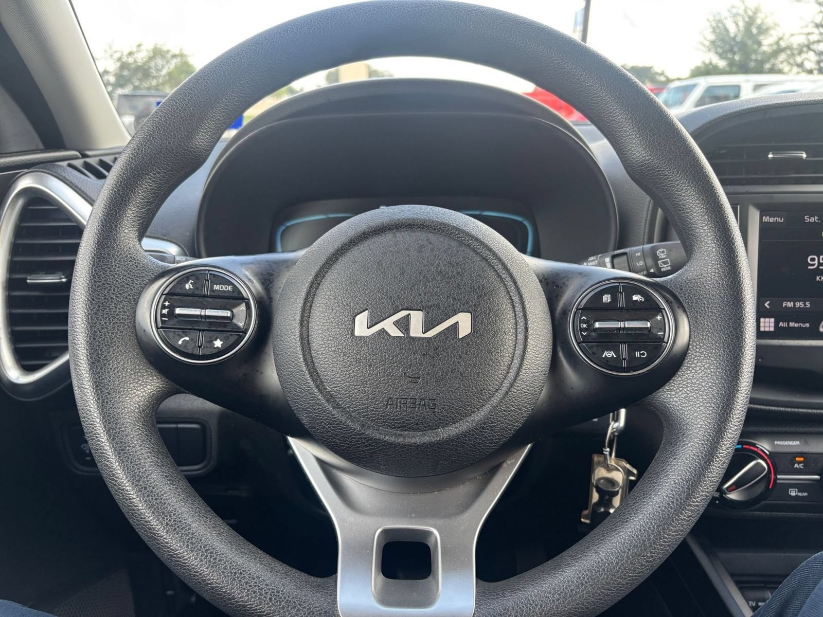 Thumbnail: 2025 Kia Soul - 25