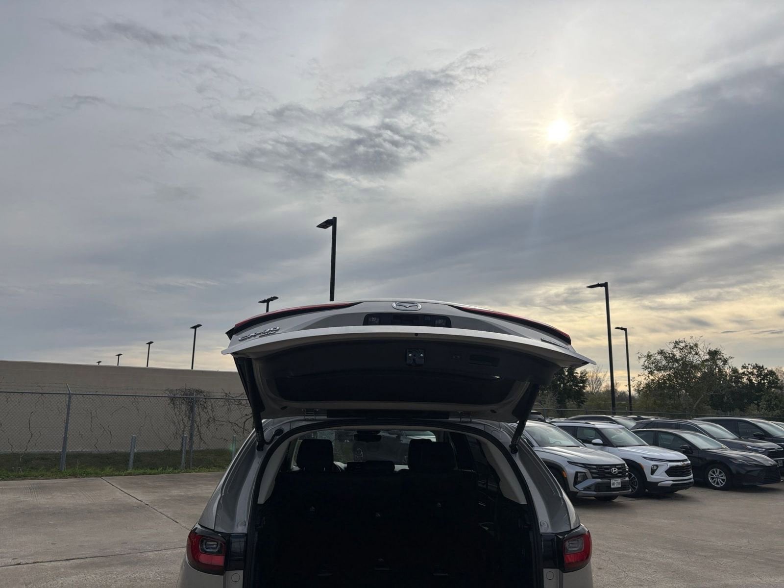 Thumbnail: 2025 Mazda CX-90 - 29