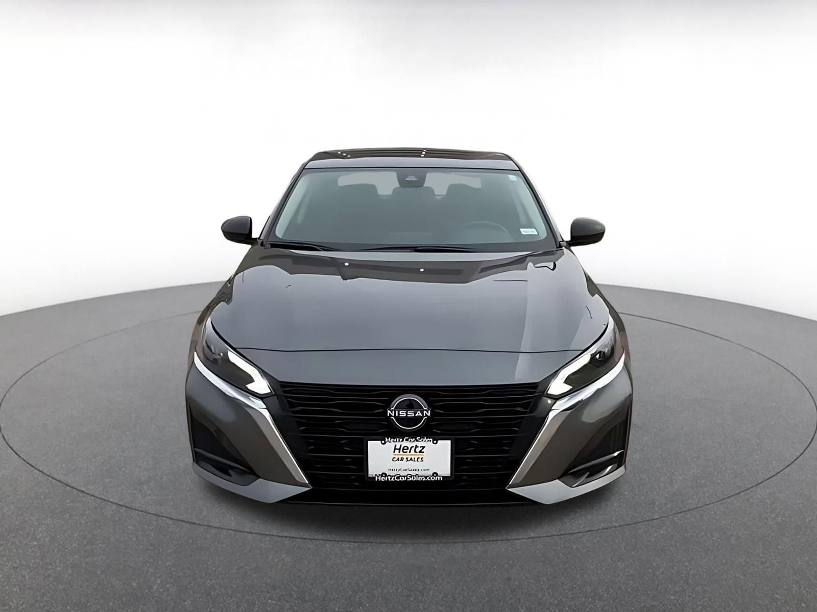 Thumbnail: 2025 Nissan Altima - 4