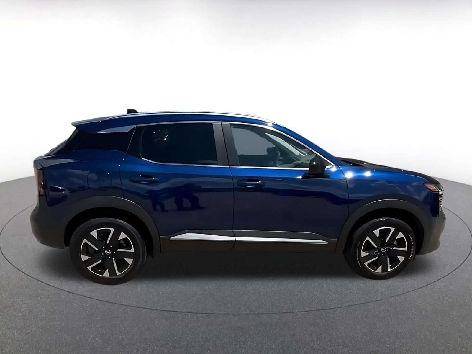Thumbnail: 2026 Nissan Kicks - 15