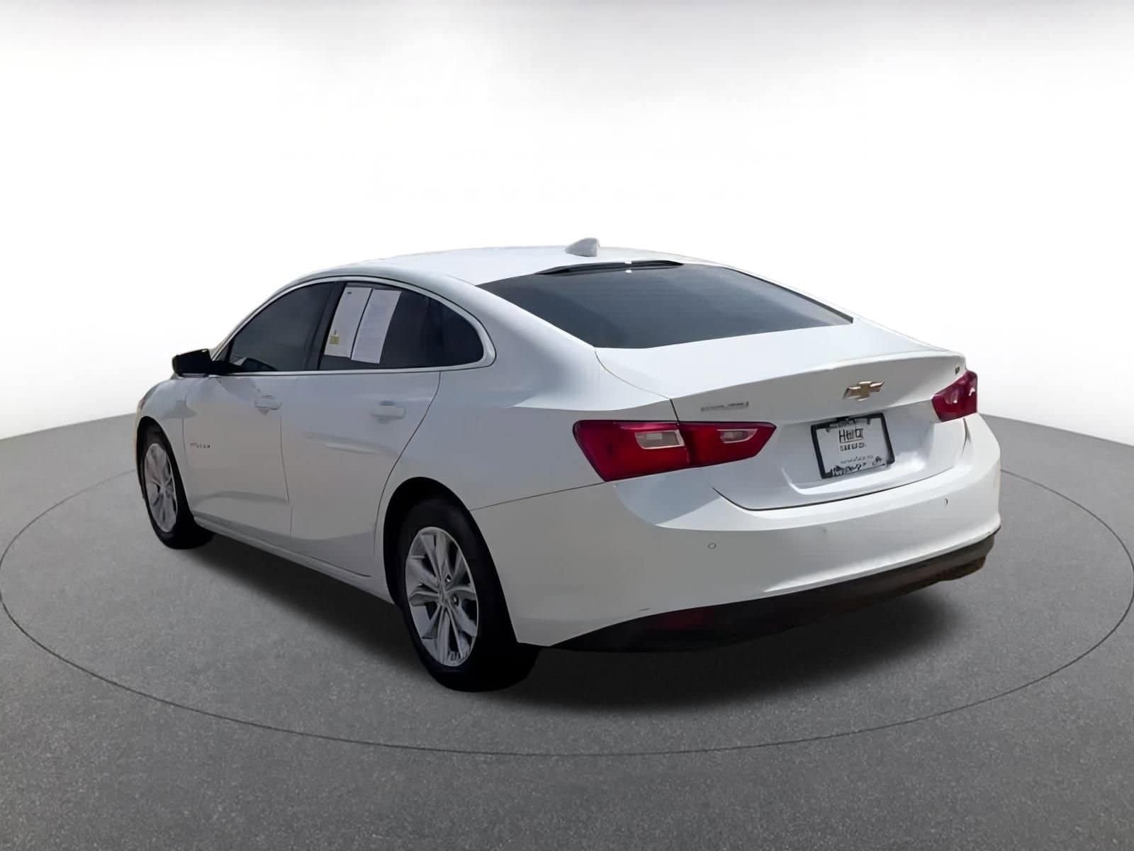 Thumbnail: 2024 Chevrolet Malibu - 12