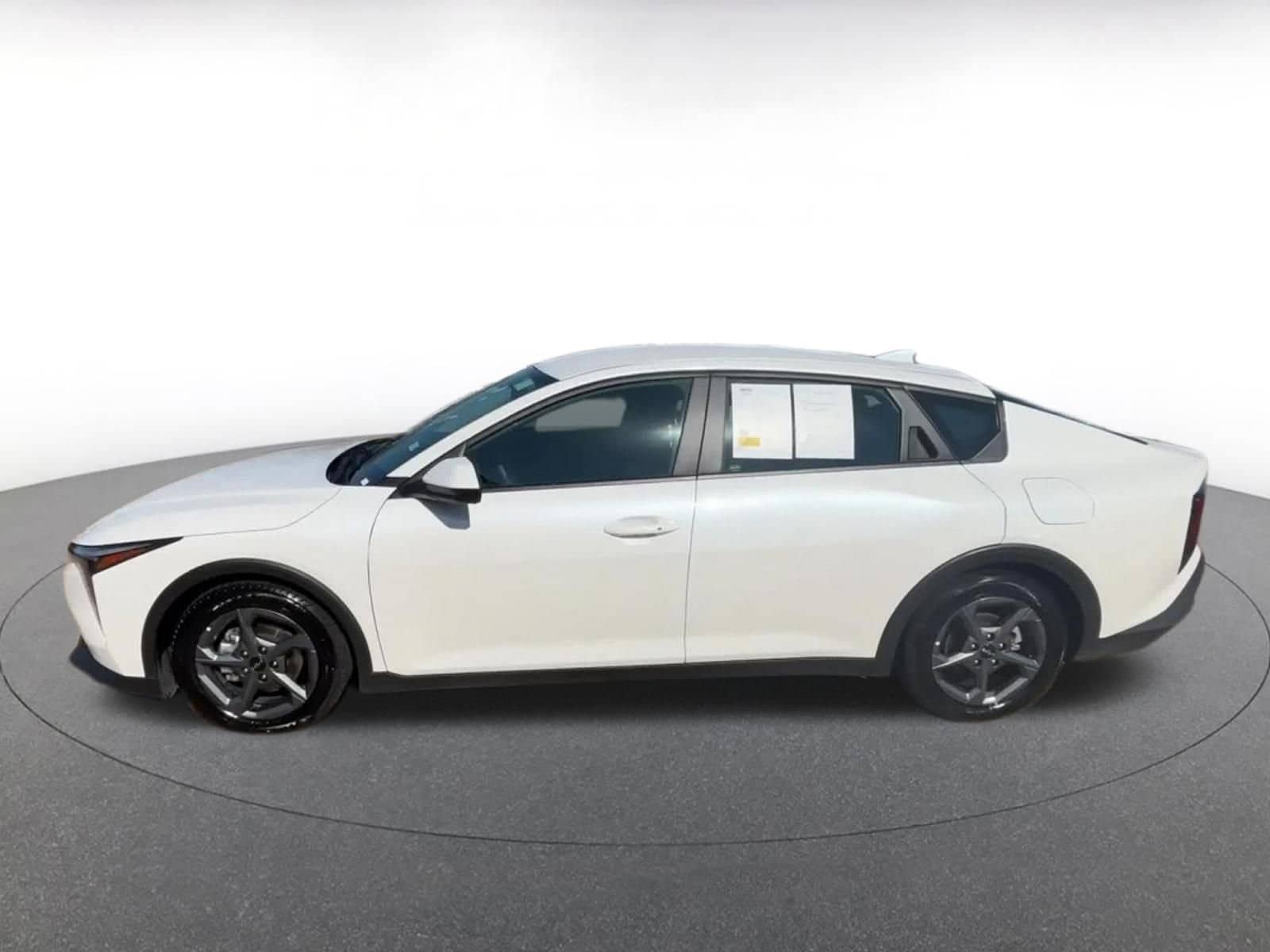 Thumbnail: 2025 Kia K4 - 9