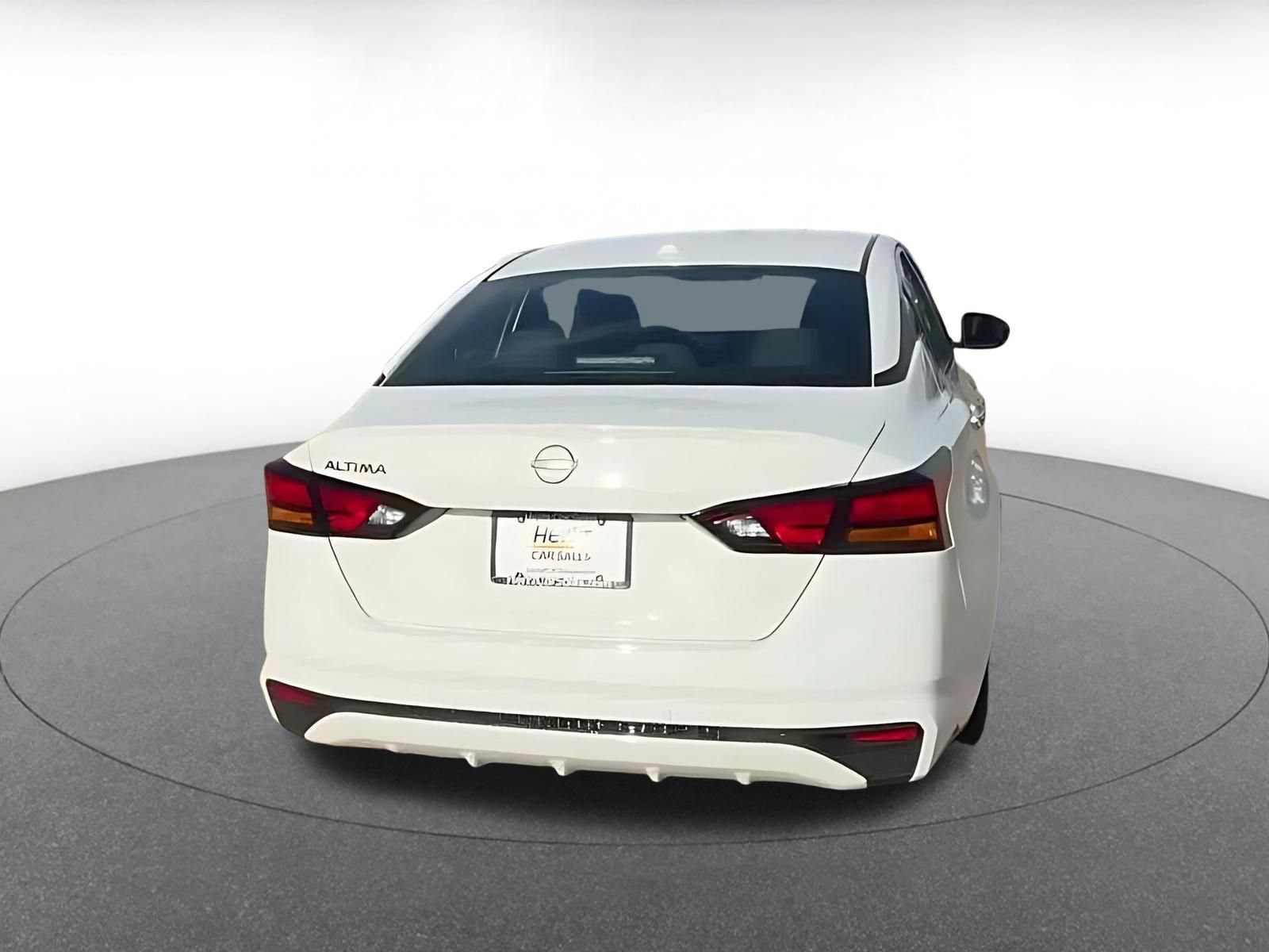 Thumbnail: 2025 Nissan Altima - 14