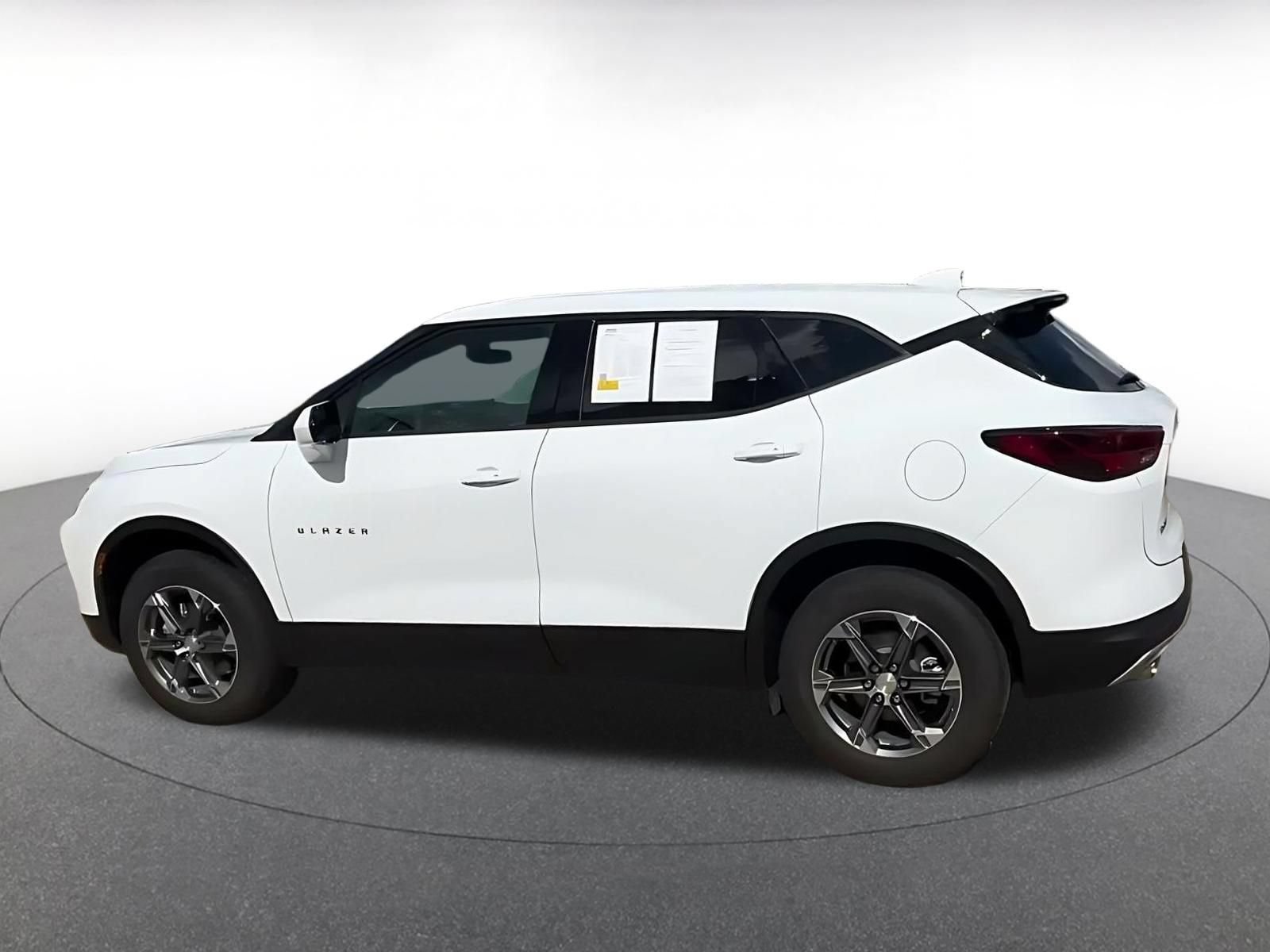 Thumbnail: 2026 Chevrolet Blazer - 9