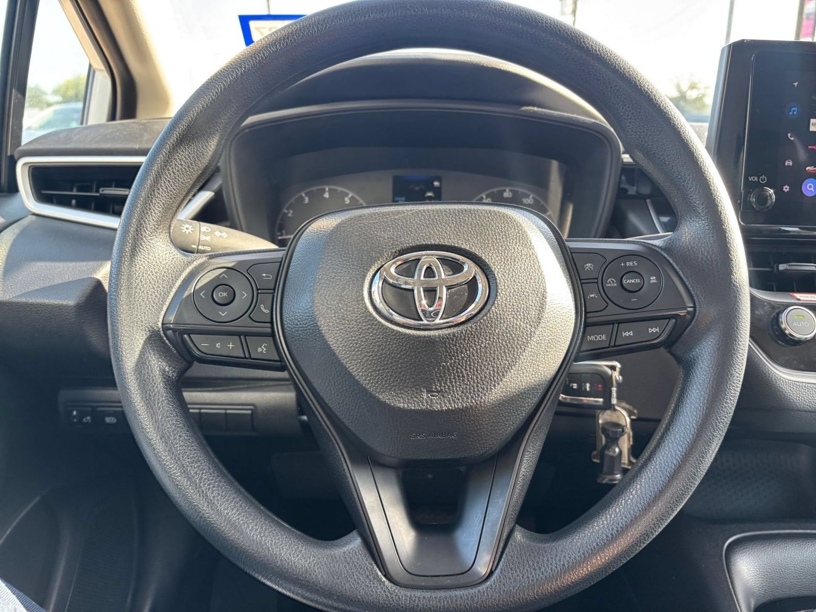 Thumbnail: 2025 Toyota Corolla - 21