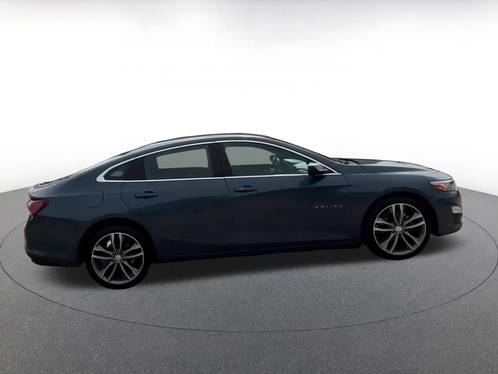 Thumbnail: 2024 Chevrolet Malibu - 16