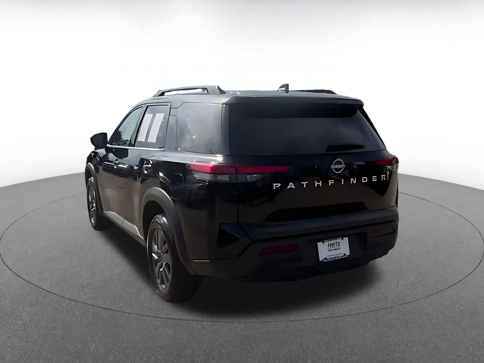 Thumbnail: 2025 Nissan Pathfinder - 11