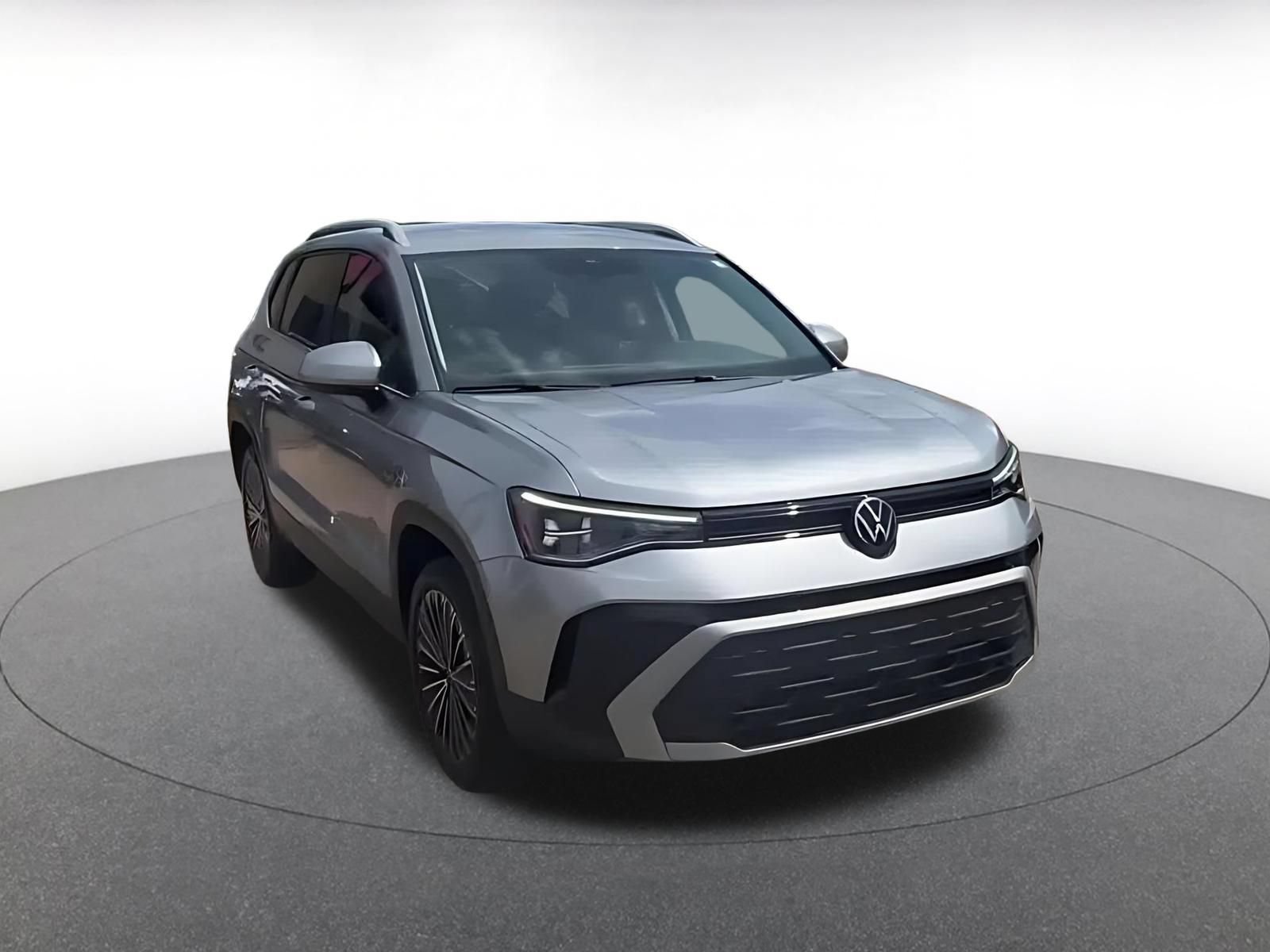 Thumbnail: 2025 Volkswagen Taos - 3