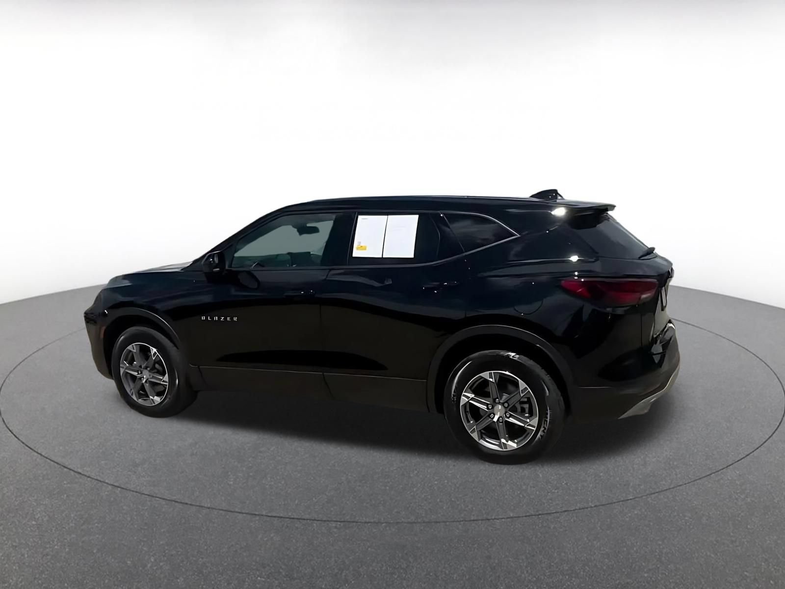 Thumbnail: 2026 Chevrolet Blazer - 9