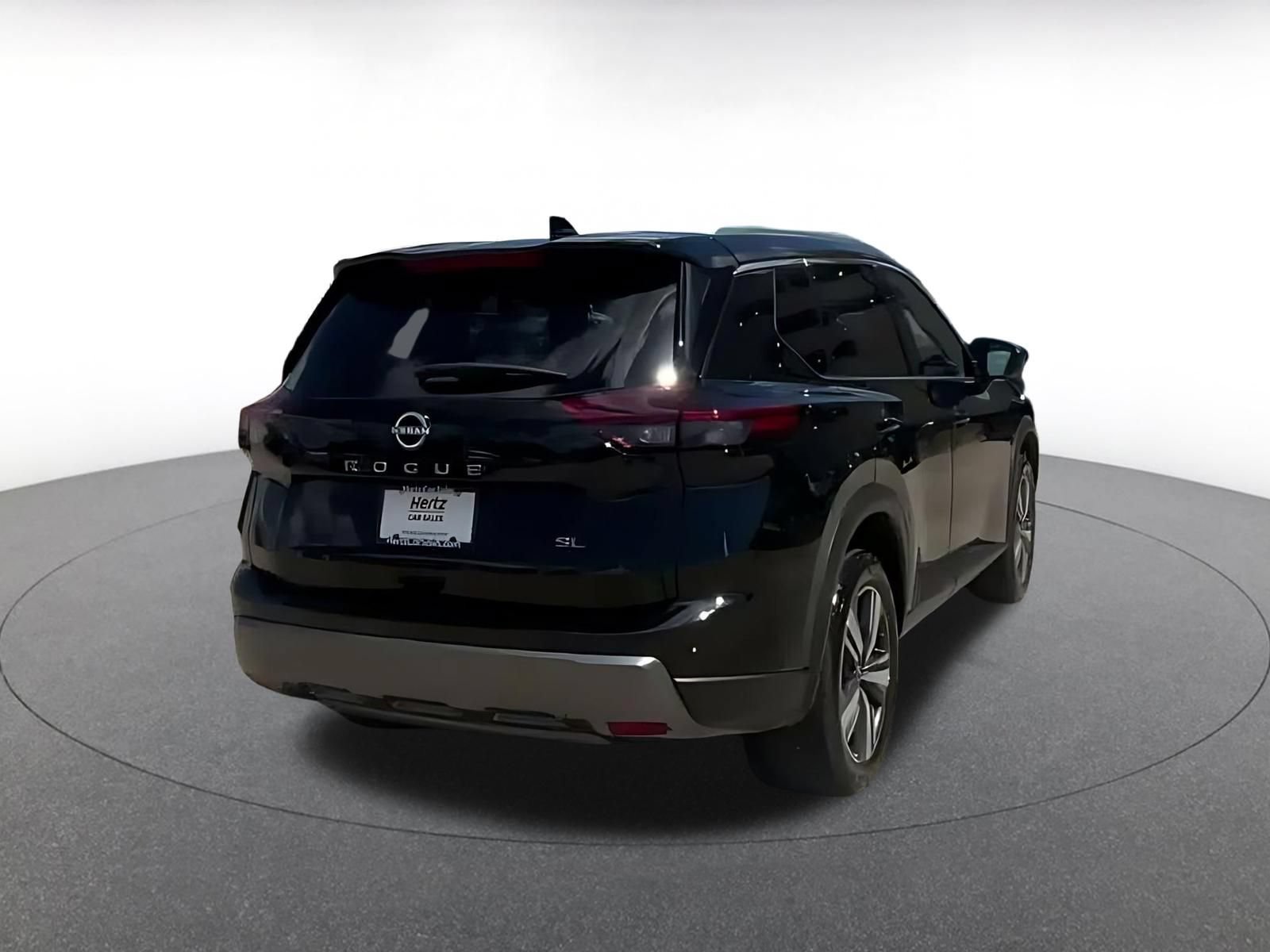 Thumbnail: 2026 Nissan Rogue - 12