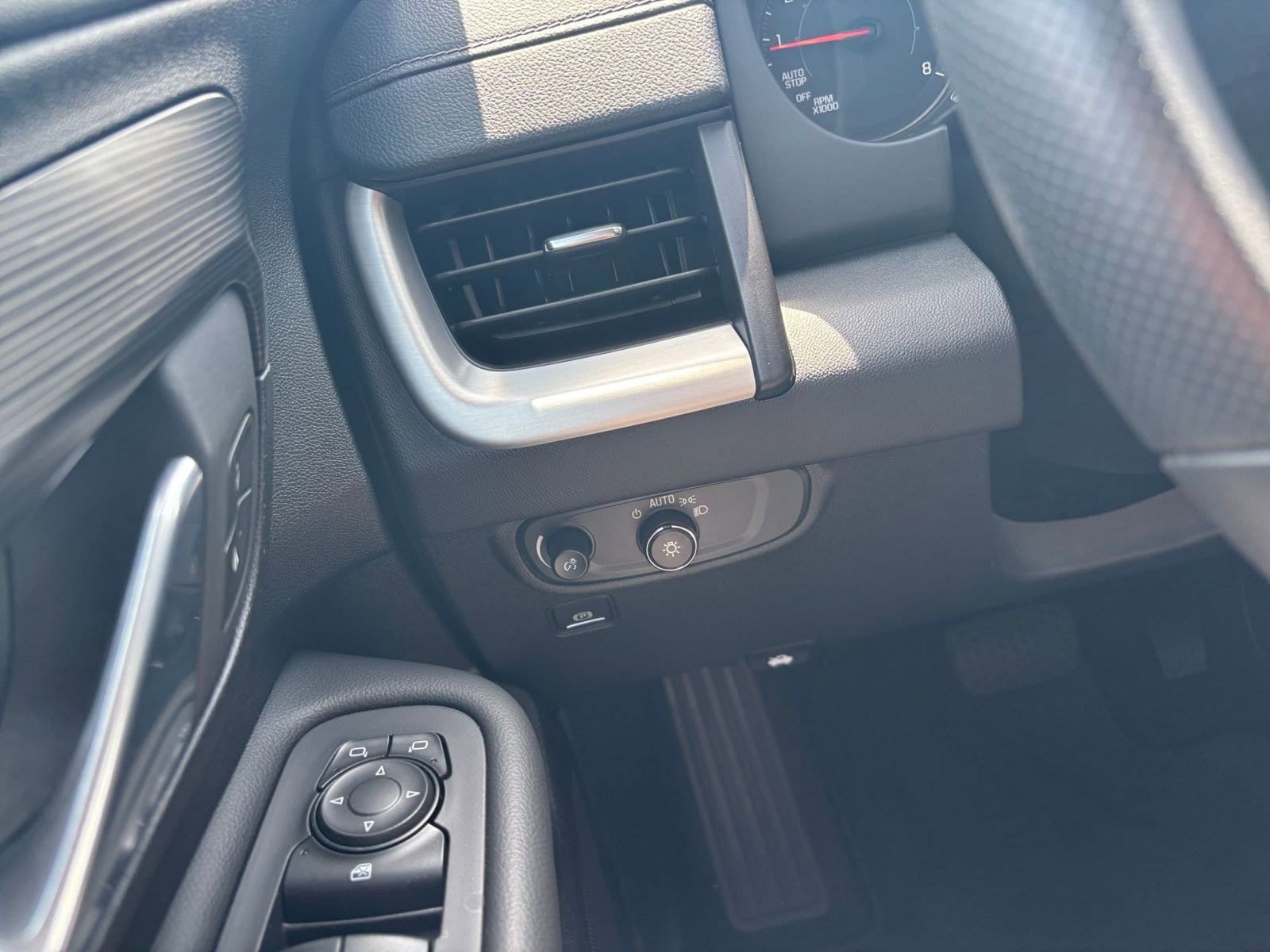2024 GMC Terrain SLE 28