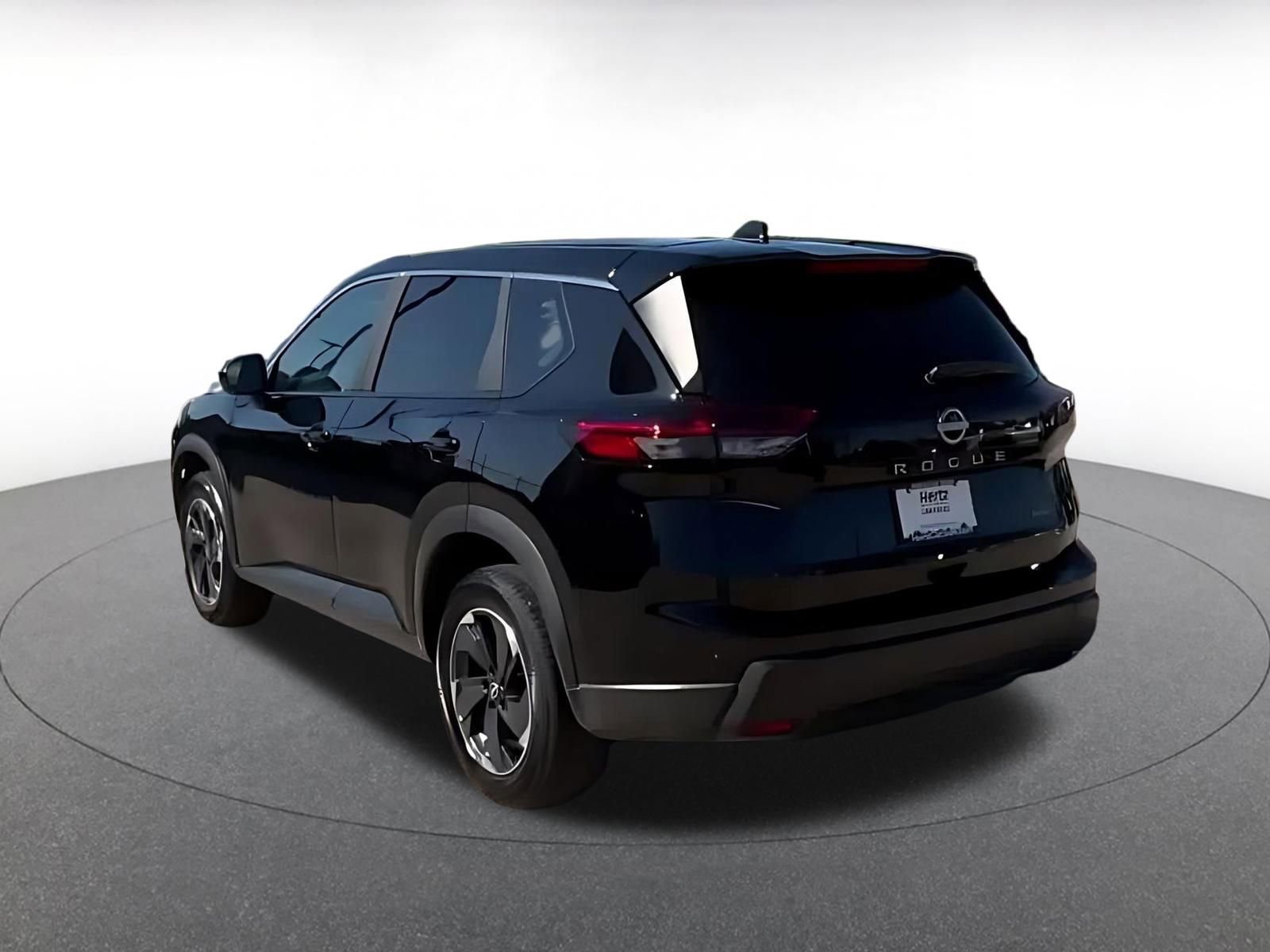 Thumbnail: 2025 Nissan Rogue - 11