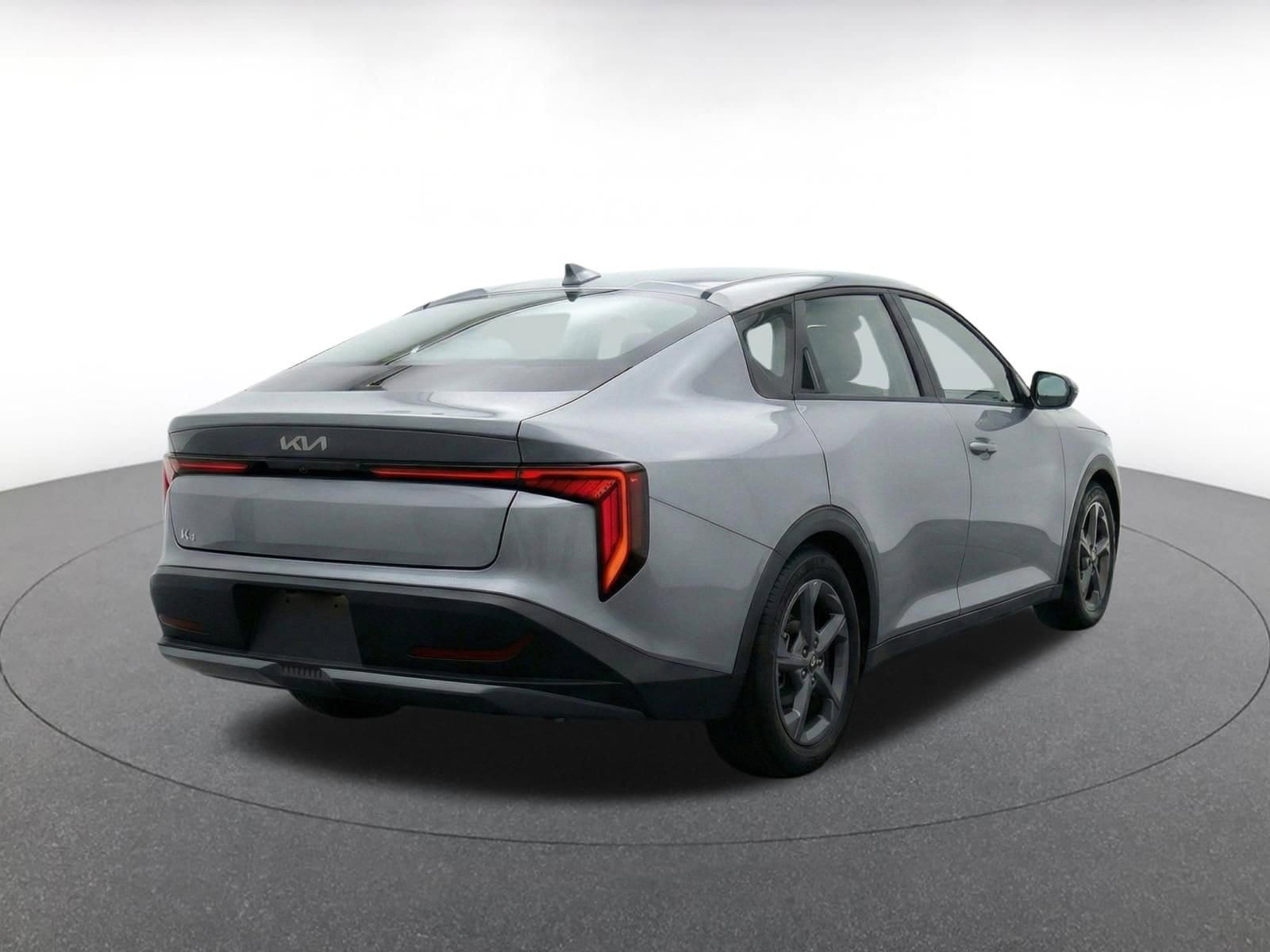 Thumbnail: 2025 Kia K4 - 9