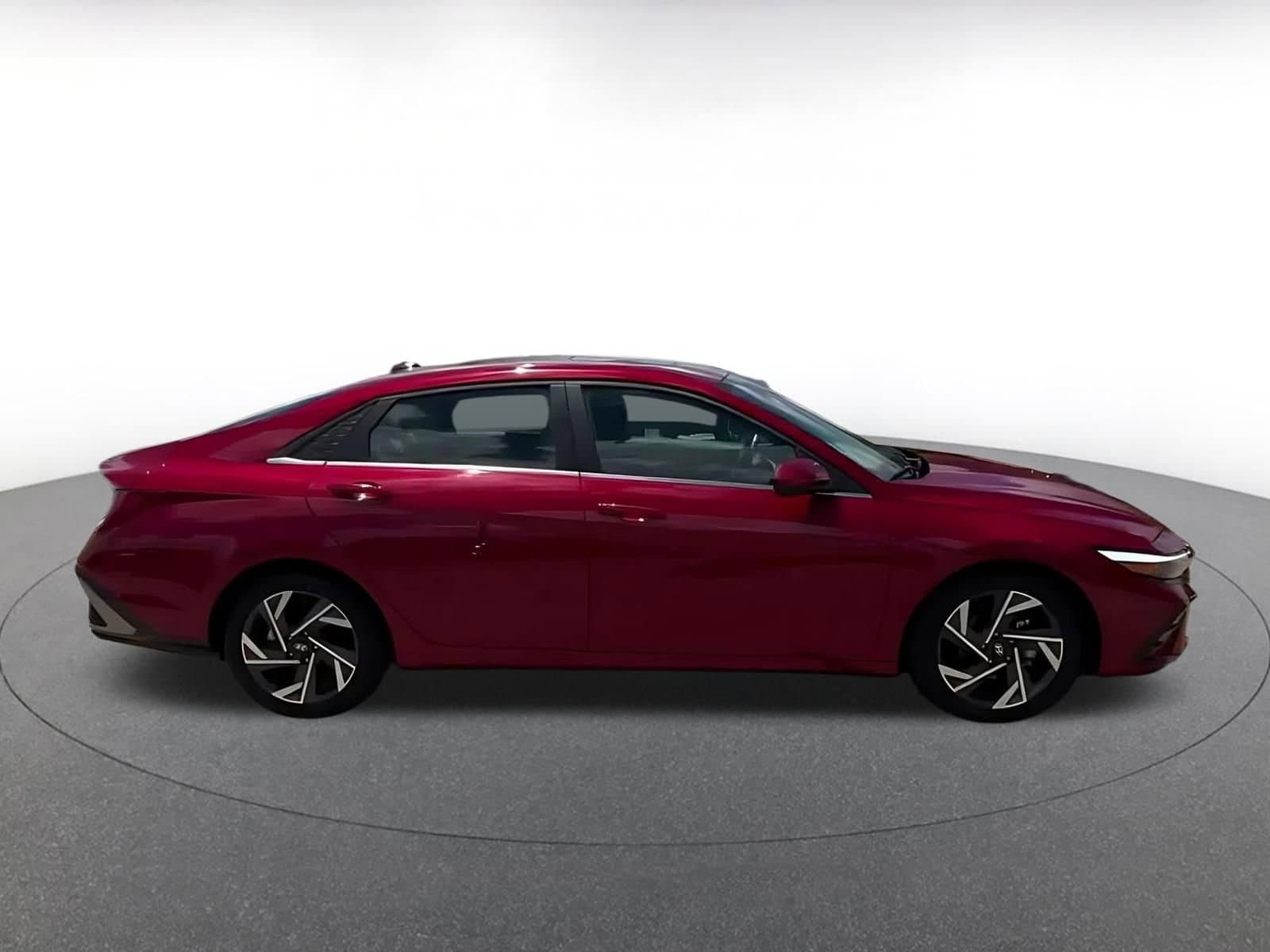 Thumbnail: 2025 Hyundai Elantra - 14