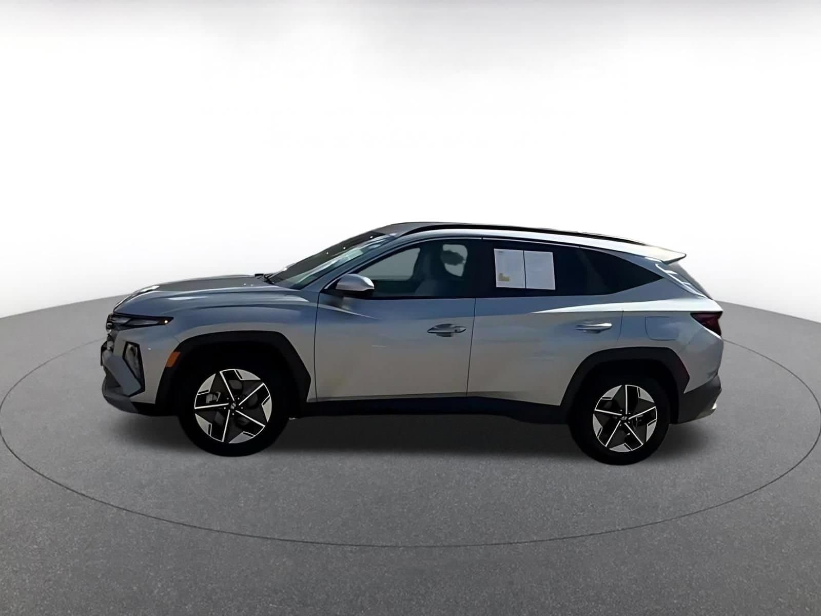 Thumbnail: 2026 Hyundai Tucson - 8