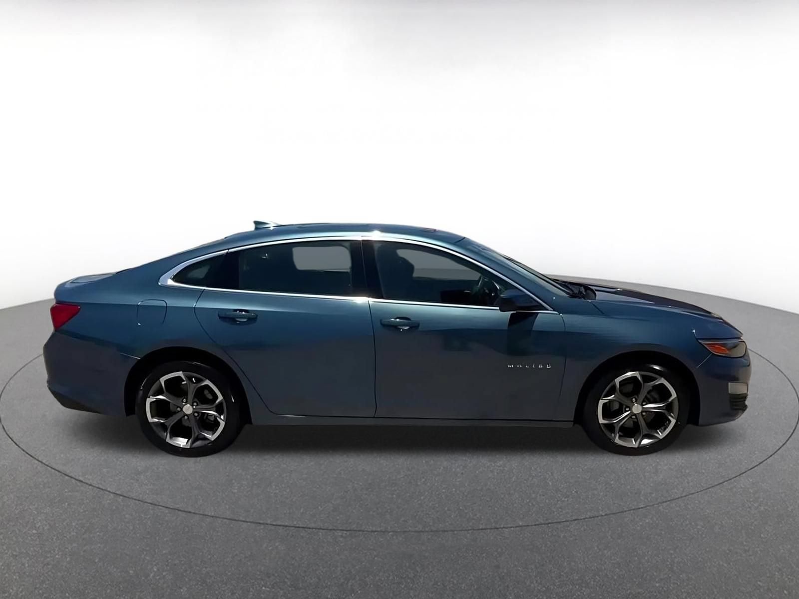 Thumbnail: 2024 Chevrolet Malibu - 16