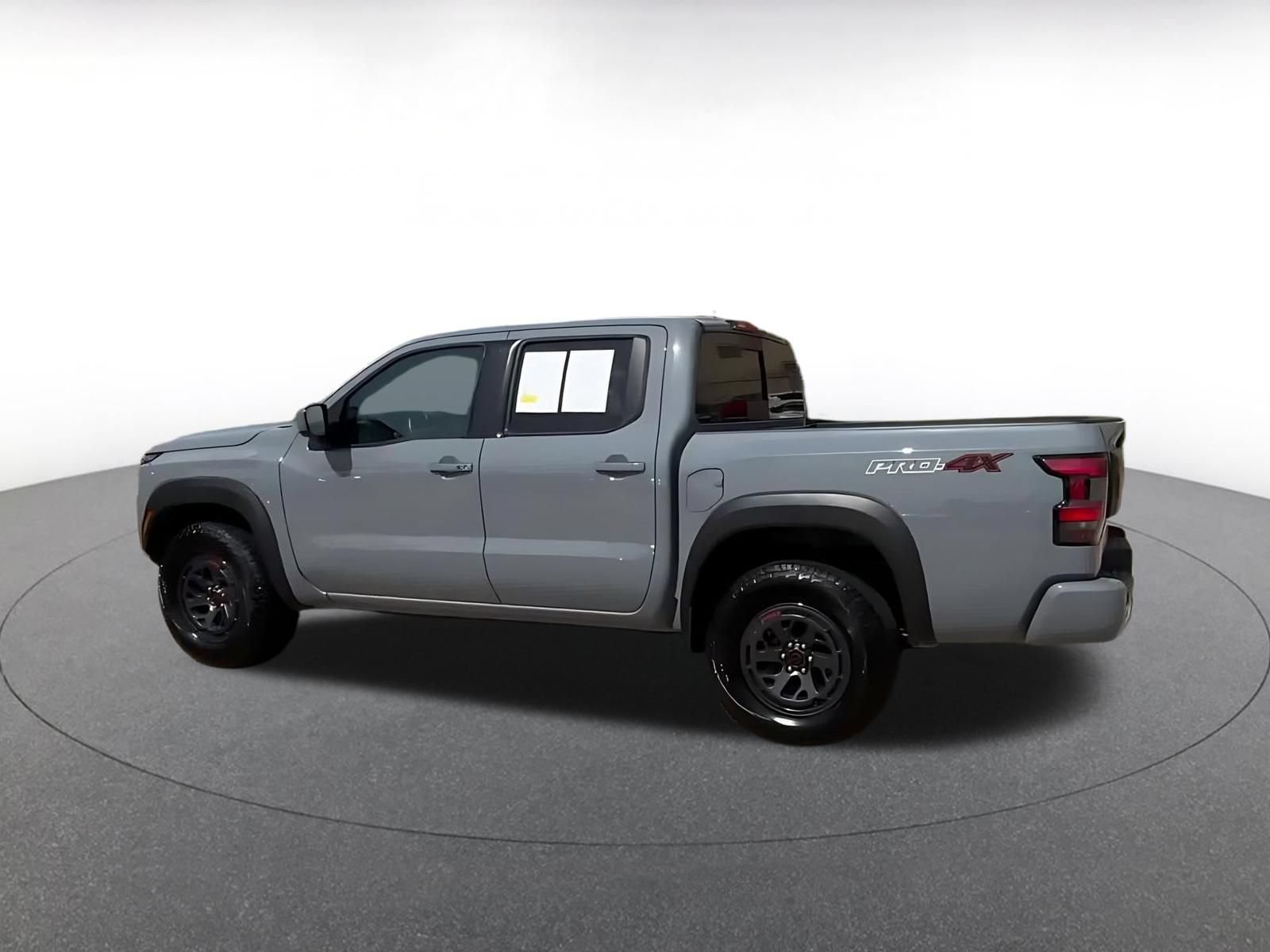 Thumbnail: 2026 Nissan Frontier - 9