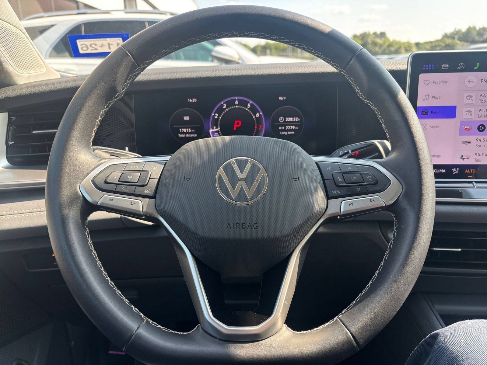 Thumbnail: 2026 Volkswagen Tiguan - 24