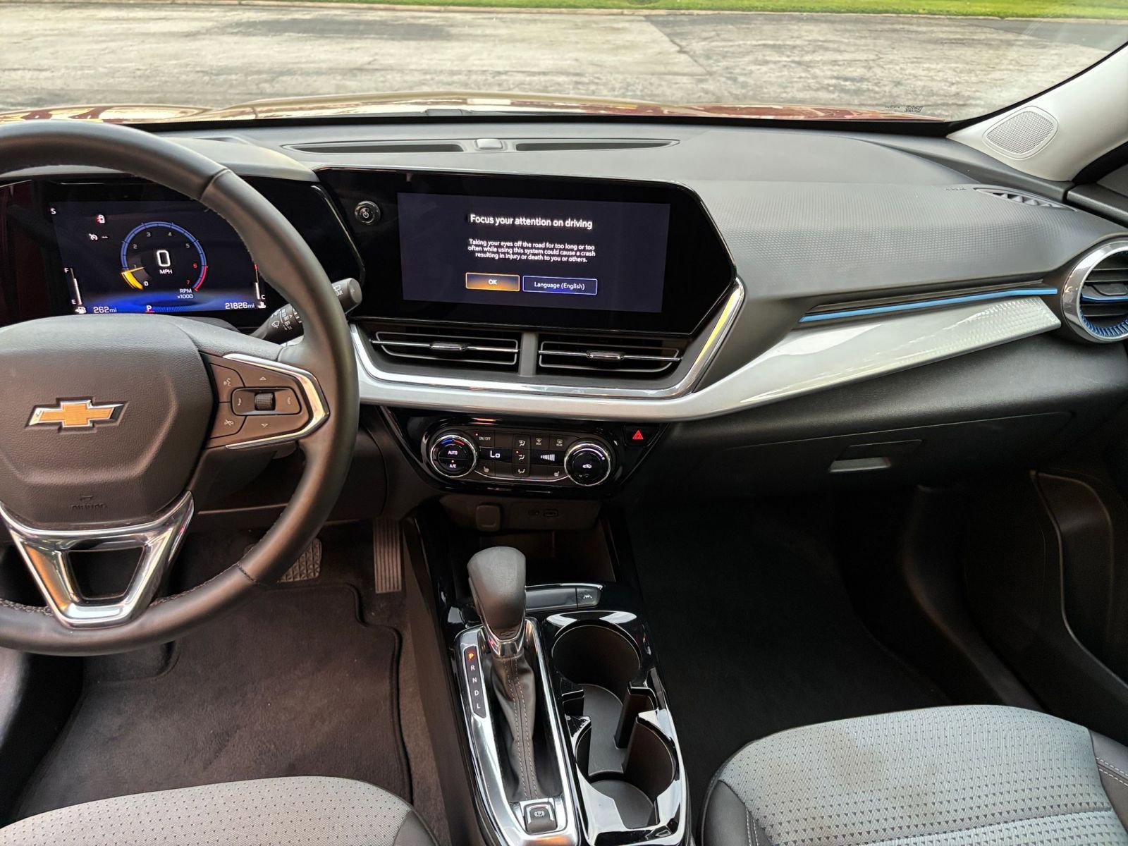 Thumbnail: 2025 Chevrolet Trax - 28
