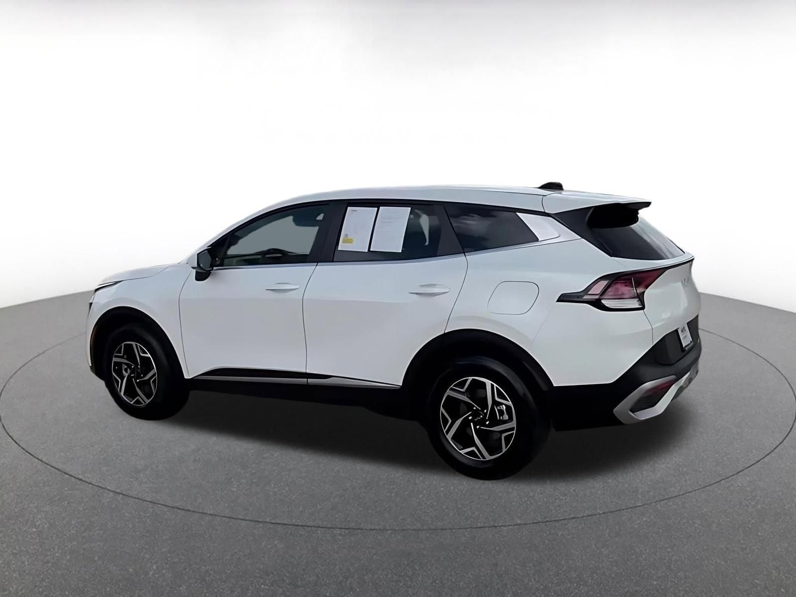 Thumbnail: 2025 Kia Sportage - 8