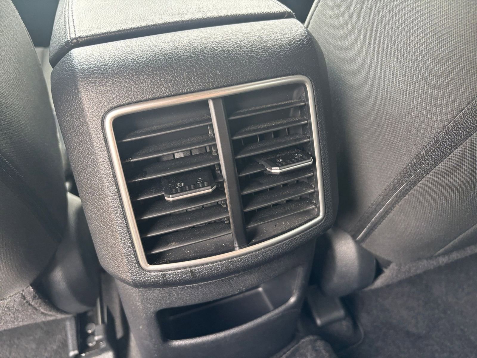 Thumbnail: 2025 Kia Sportage - 21