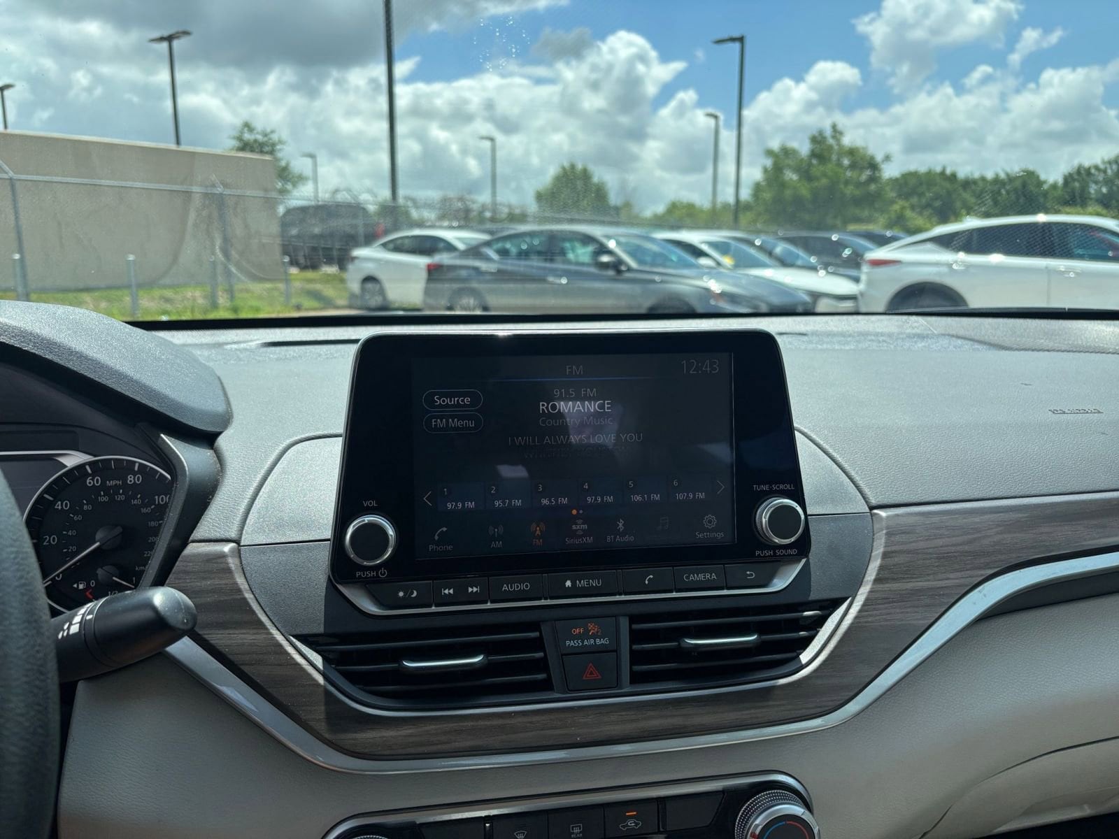 Thumbnail: 2025 Nissan Altima - 20