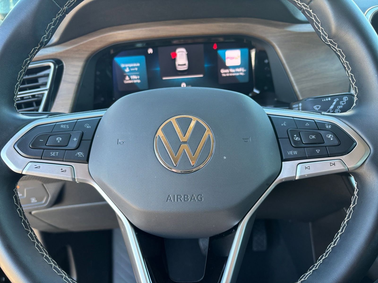 Thumbnail: 2024 Volkswagen Atlas - 30