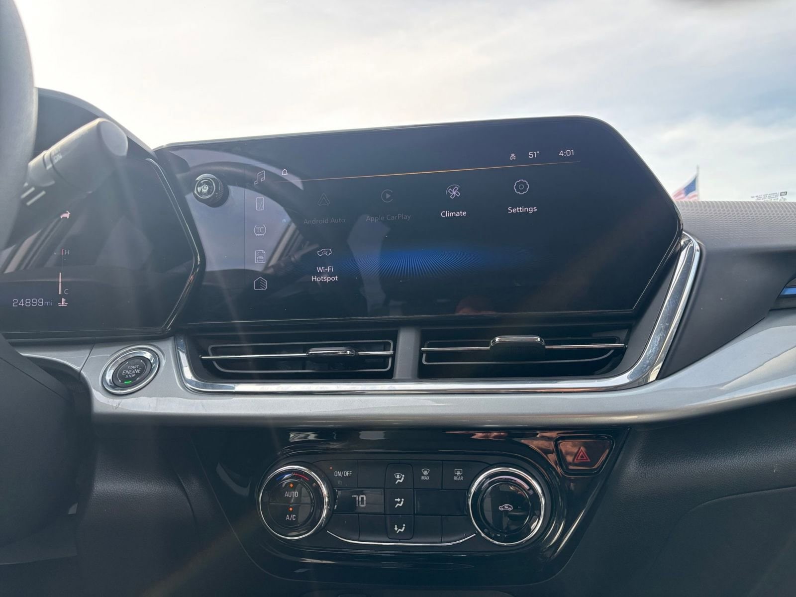 Thumbnail: 2025 Chevrolet Trax - 20