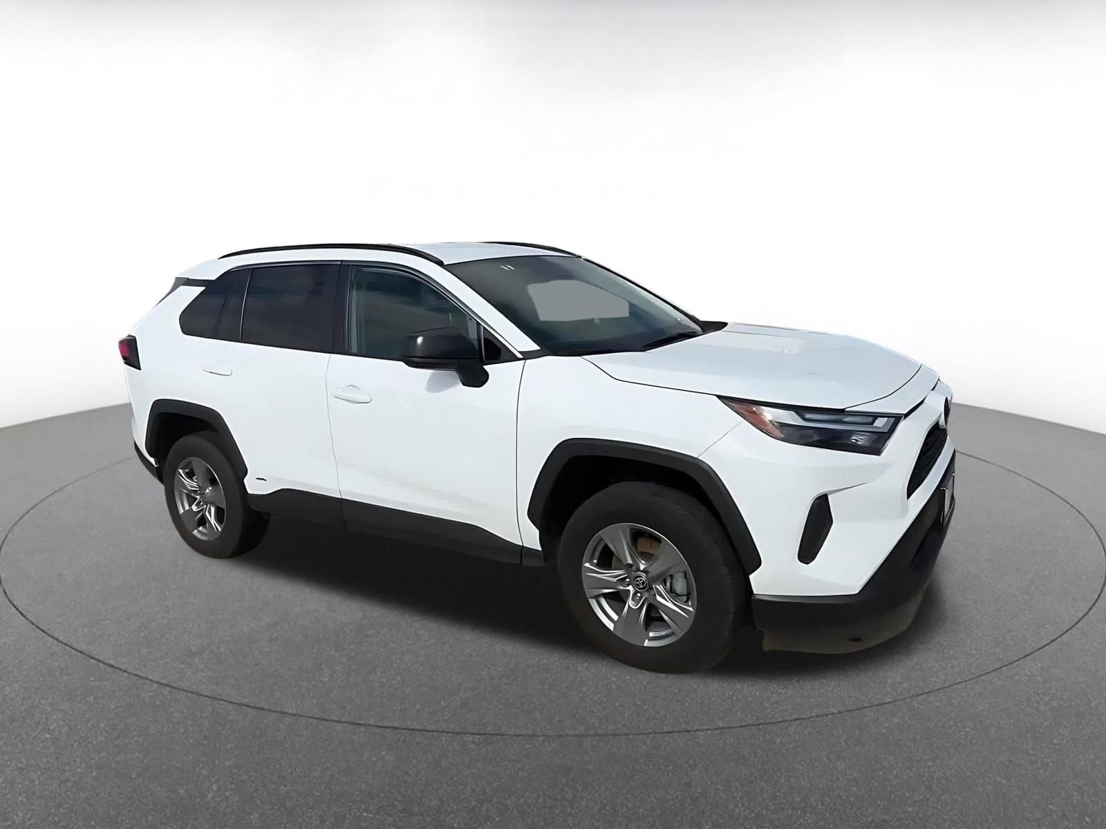 Thumbnail: 2025 Toyota RAV4 - 2