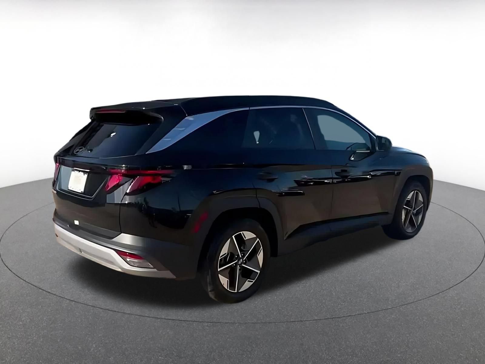 Thumbnail: 2026 Hyundai Tucson - 12