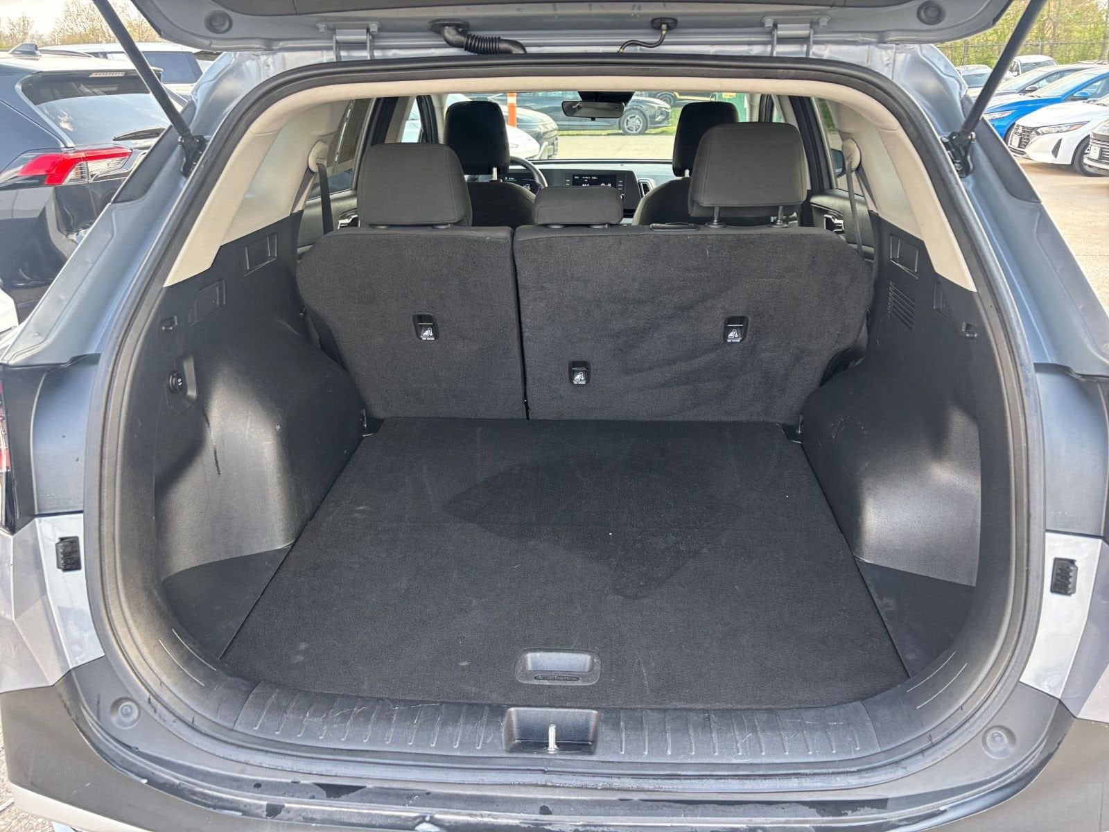 Thumbnail: 2025 Kia Sportage - 30