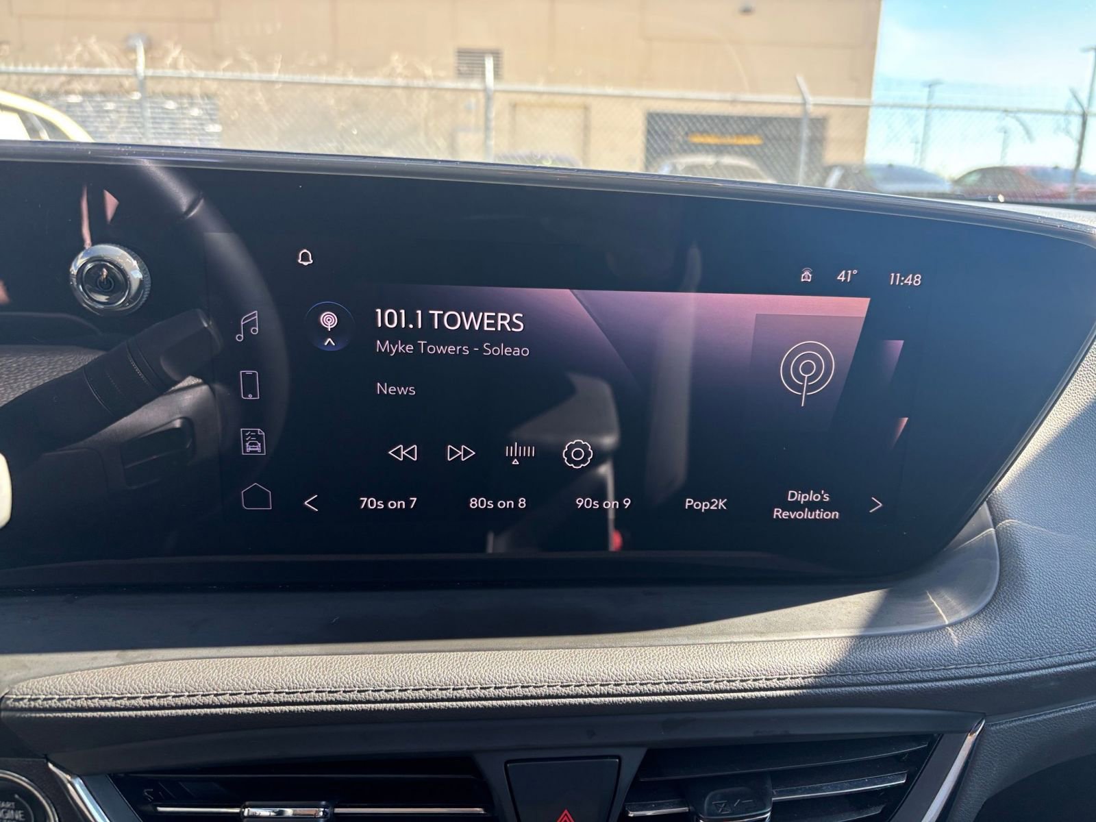 Thumbnail: 2025 Buick Encore GX - 21