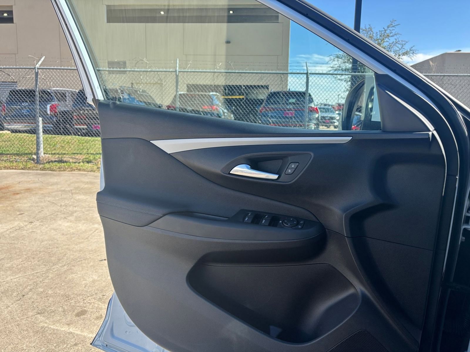 Thumbnail: 2025 Buick Envista - 20