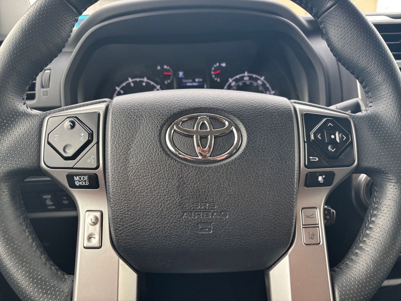 Thumbnail: 2024 Toyota 4Runner - 28