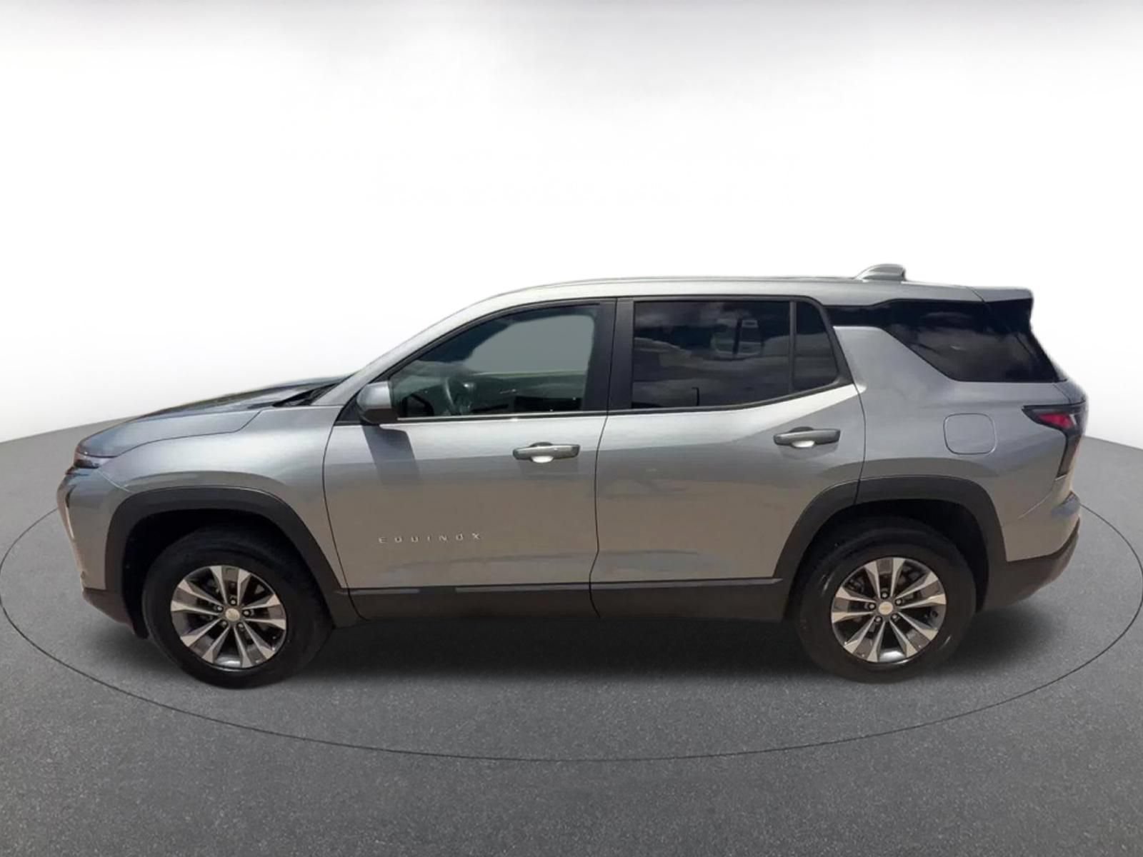 Thumbnail: 2025 Chevrolet Equinox - 9