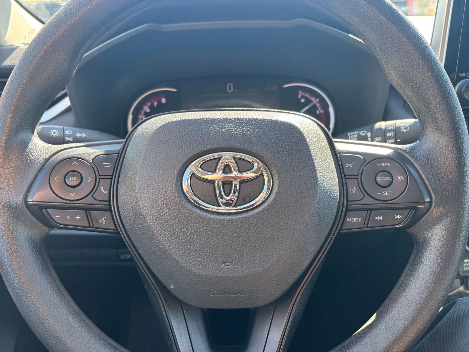 Thumbnail: 2025 Toyota RAV4 - 29