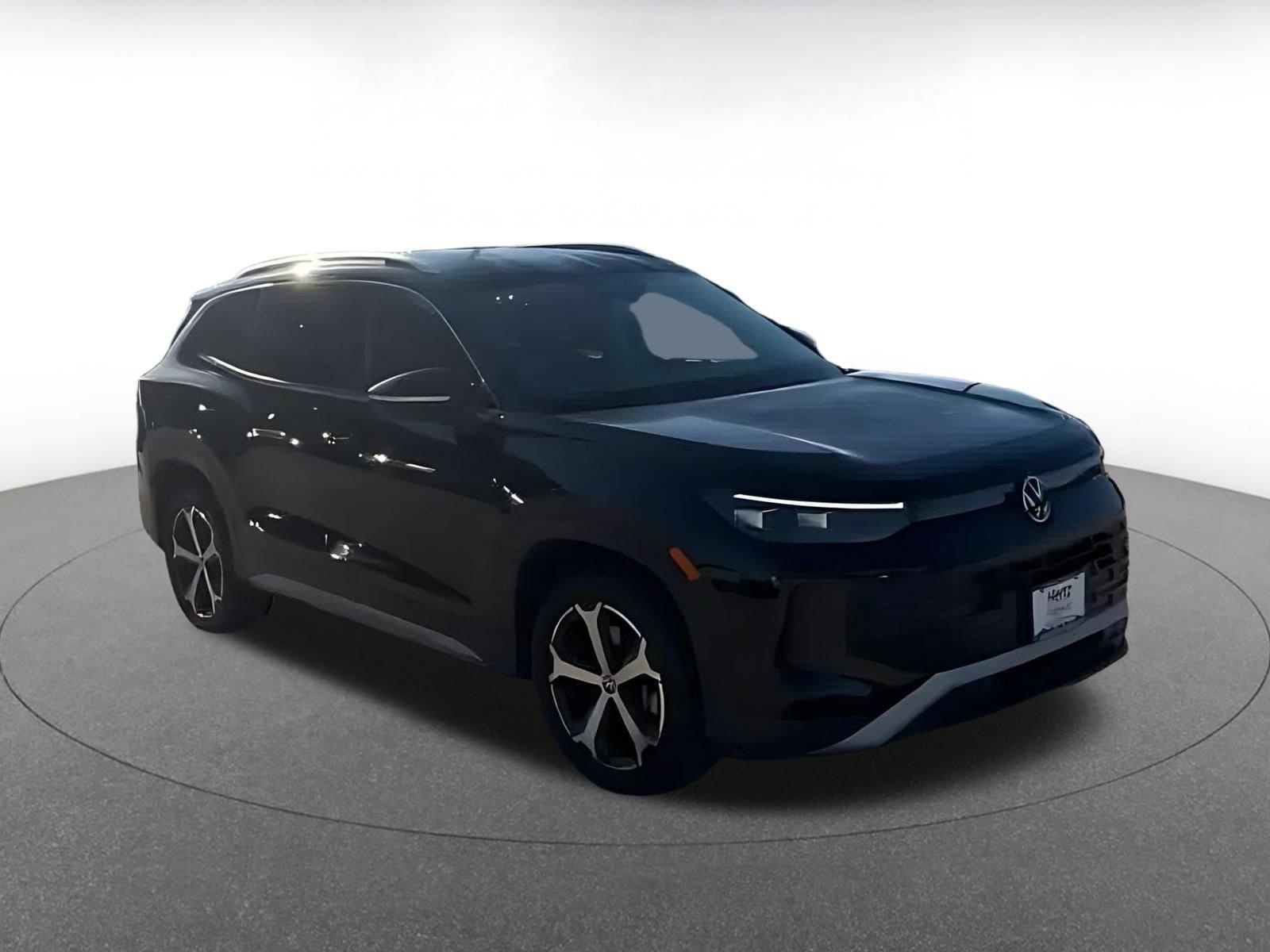 Thumbnail: 2026 Volkswagen Tiguan - 3