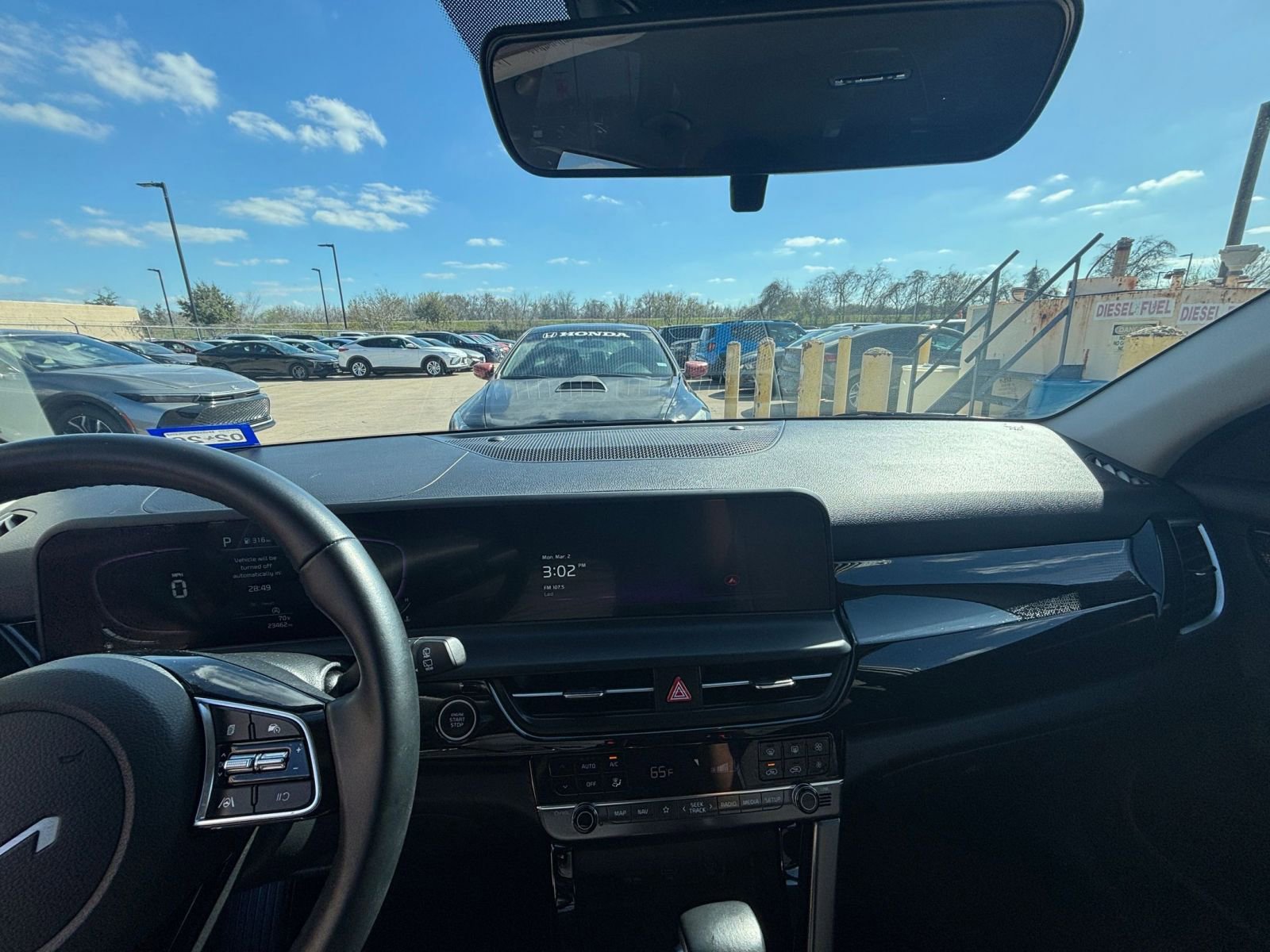 Thumbnail: 2025 Kia Seltos - 32