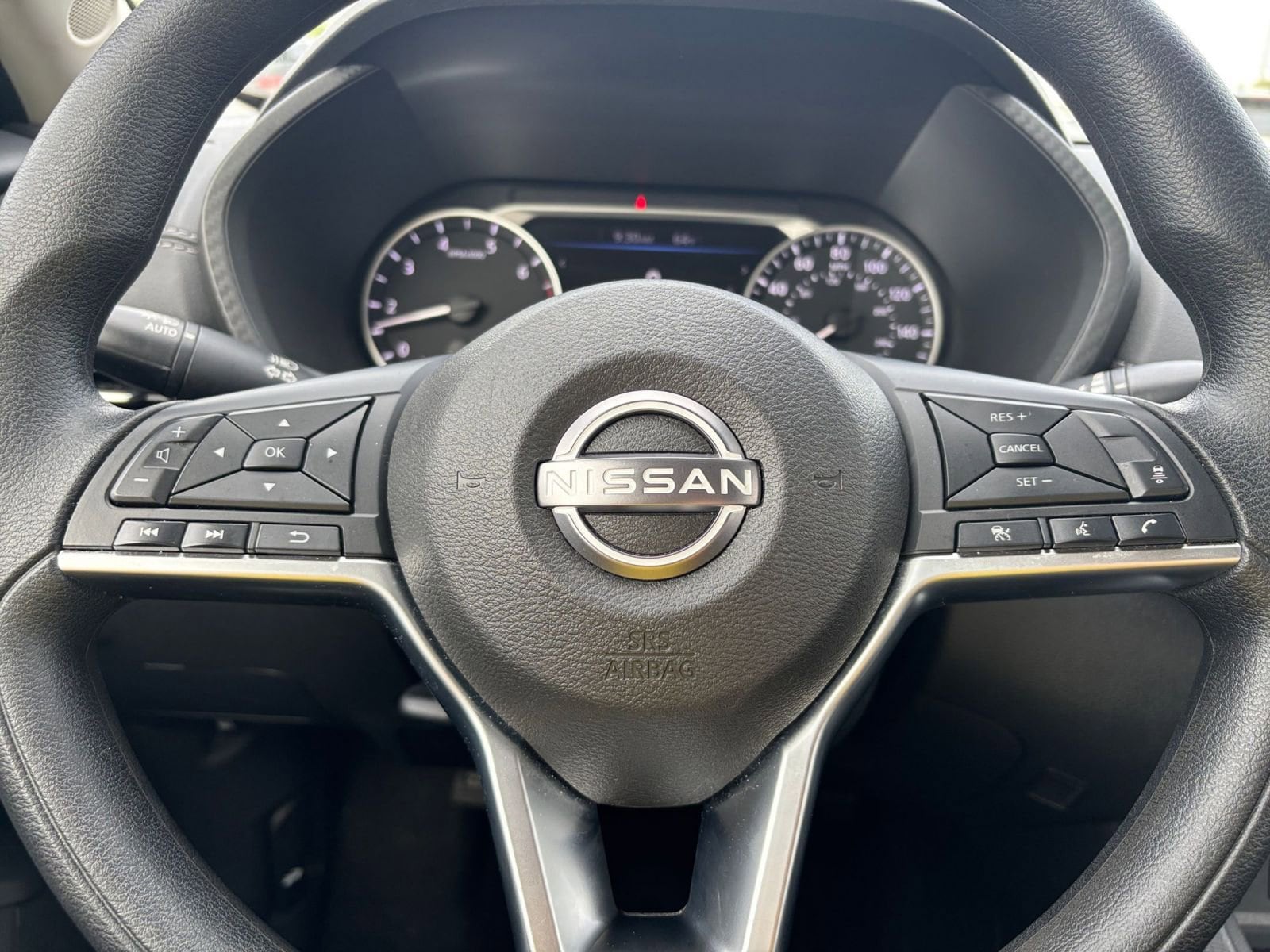 Thumbnail: 2025 Nissan Sentra - 25