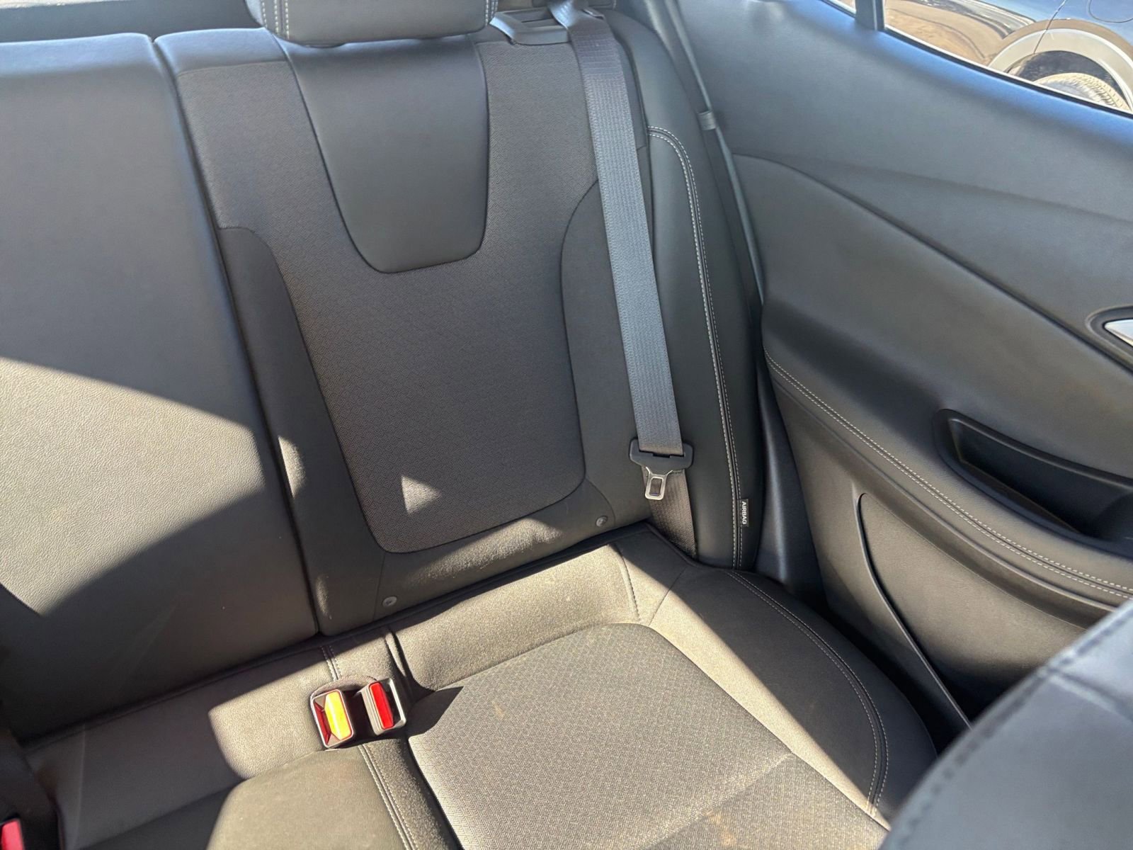 Thumbnail: 2025 Buick Encore GX - 35