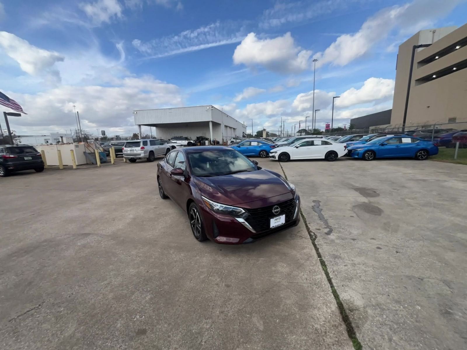 Thumbnail: 2025 Nissan Sentra - 16