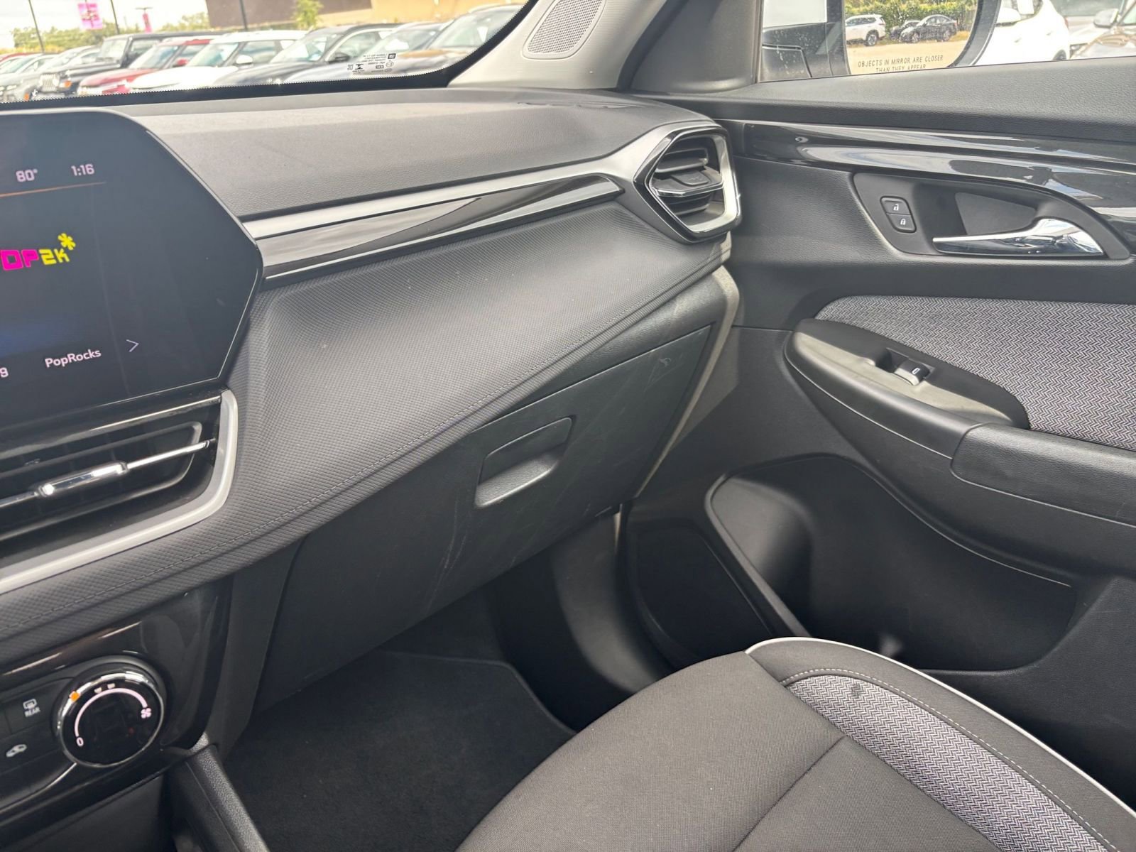 Thumbnail: 2025 Chevrolet TrailBlazer - 33