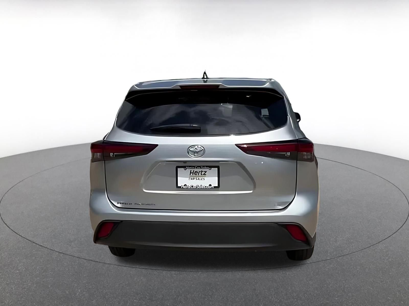 Thumbnail: 2025 Toyota Highlander - 15