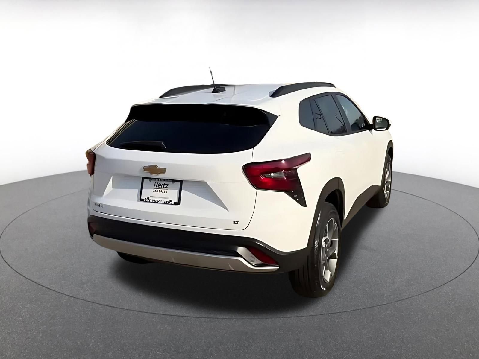 Thumbnail: 2025 Chevrolet Trax - 14